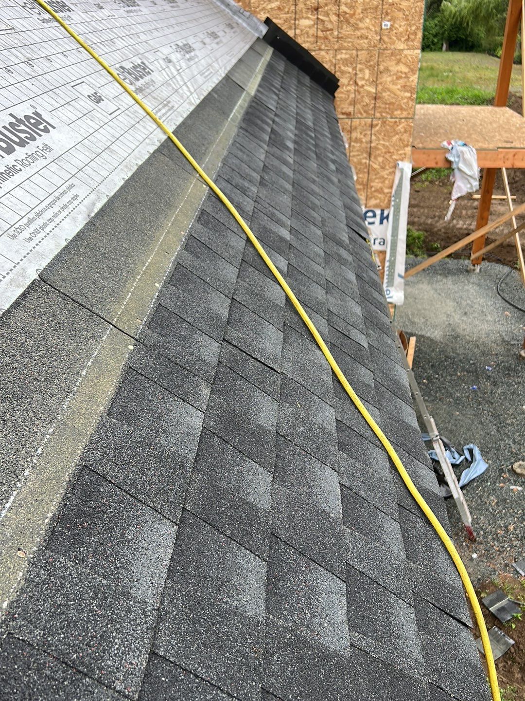 Residential Roofing Installation using GAF Charcoal HDZ by Top Notch Roofing Inc