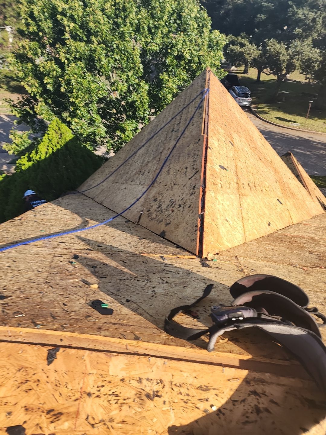 Residential Roofing Installation using Owen's Corning Duration (Lifetime) Shingles by Roof Repair Company