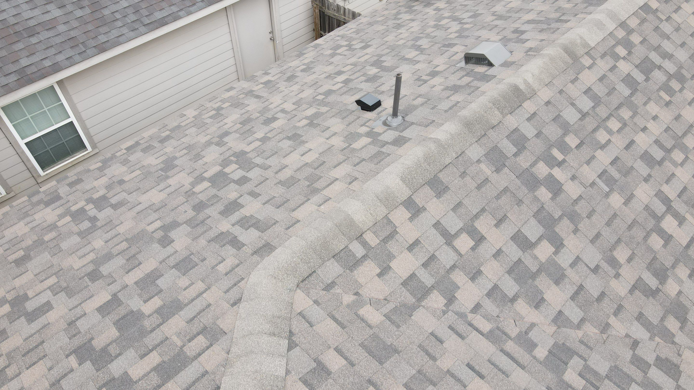 Project in Dallas by Armor Roofing | Exteriors