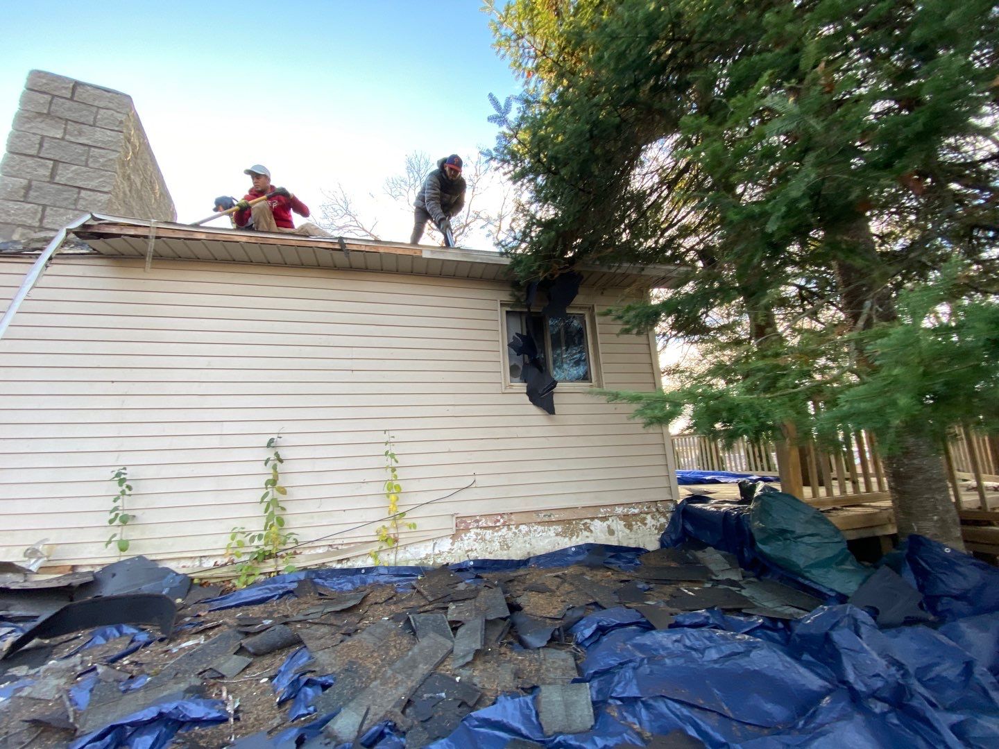 Roof Replacement using CertainTeed Landmark by 180 Contractors