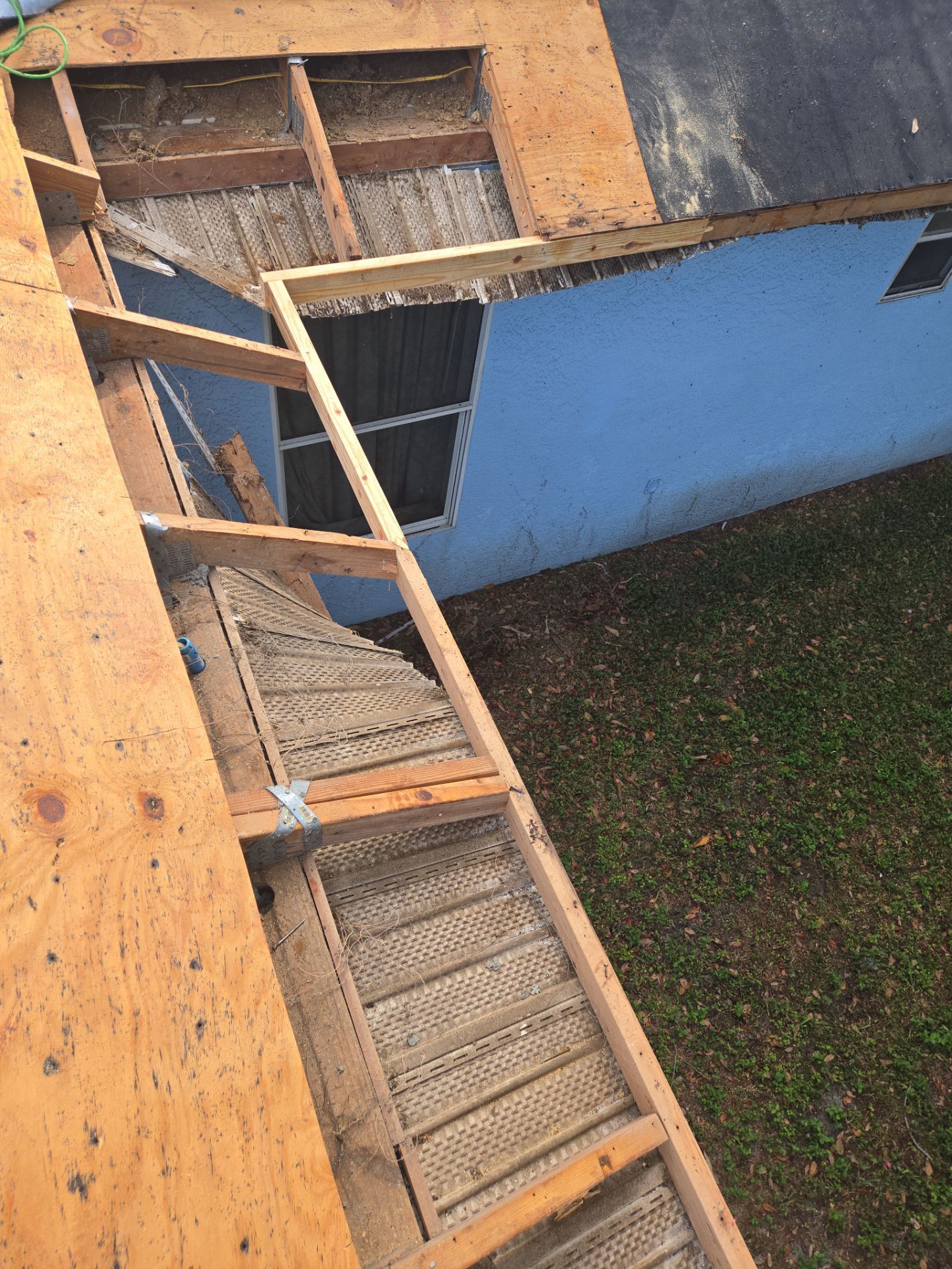 Project in St. Petersburg 33705 by Mitchell Roofing Company LLC