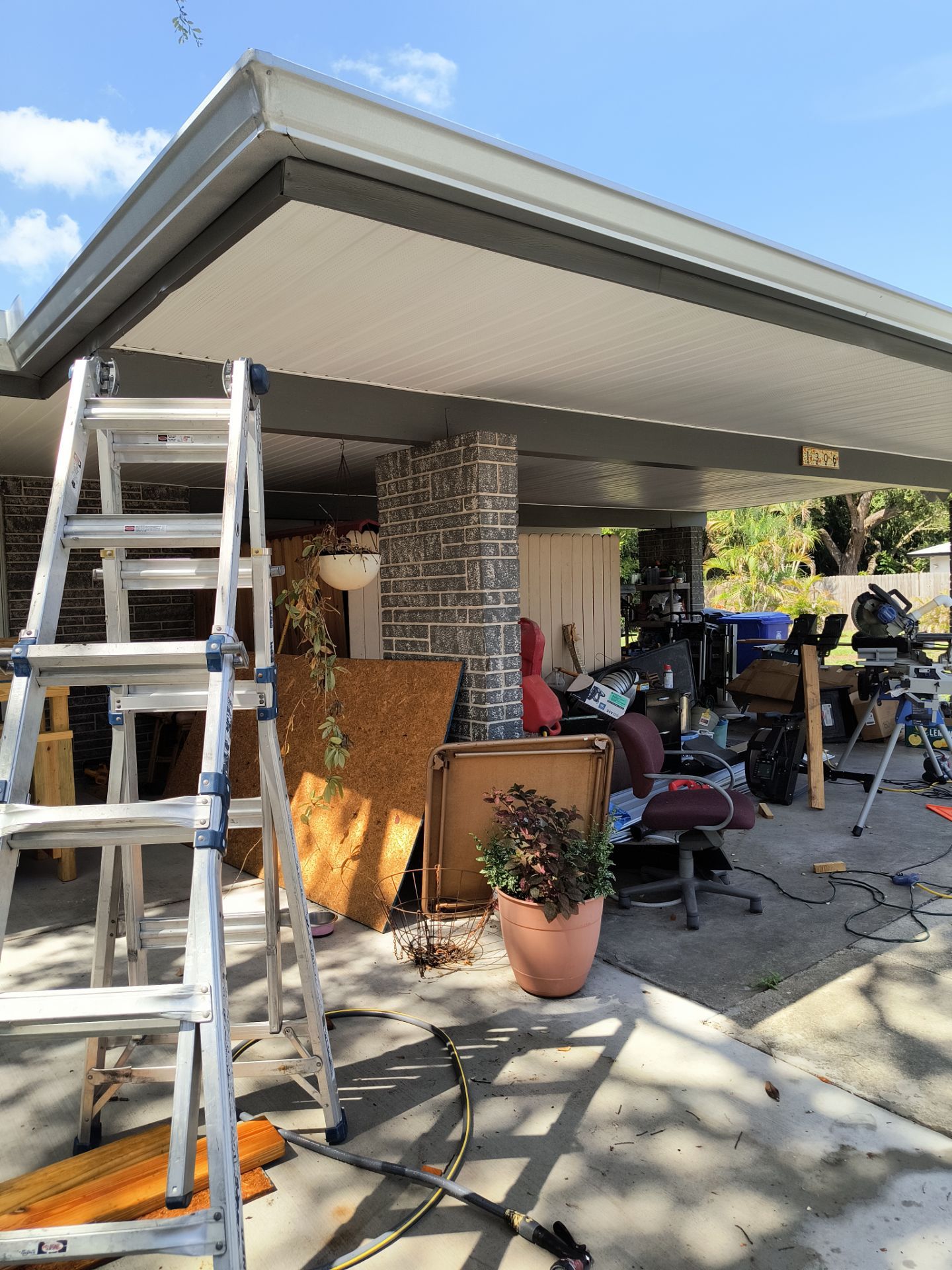 Seamless Galvalume Gutters Installation using Galvanized Gutters in Fort Myers FL by Gutter Professors