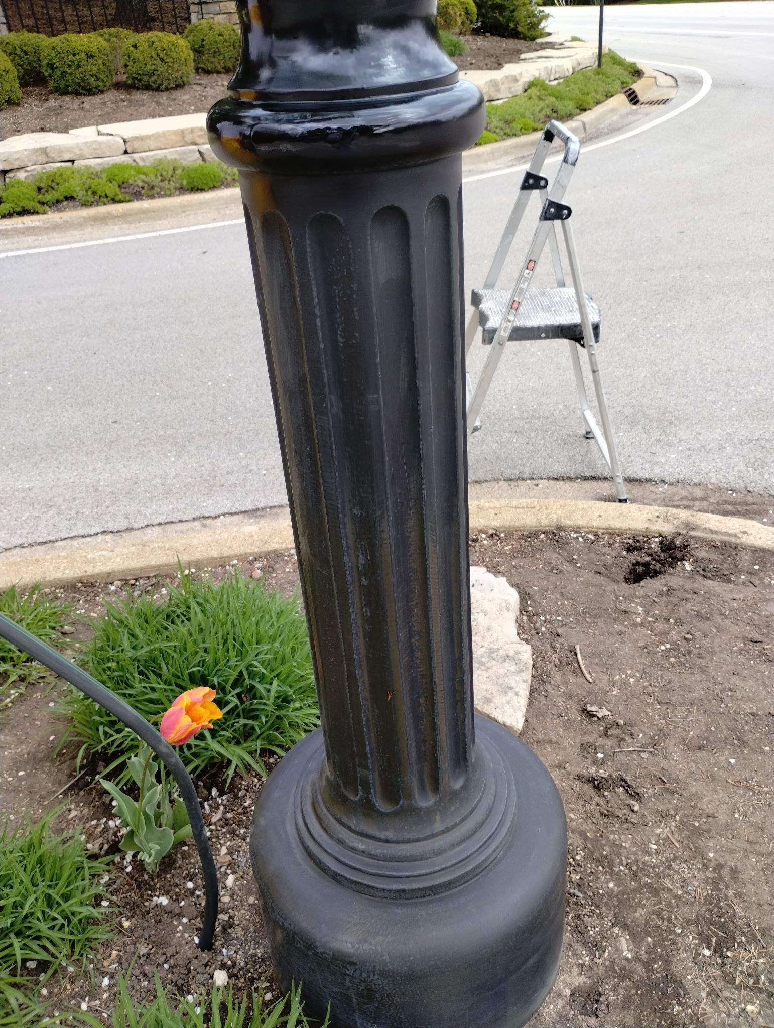 Lamp Post and Mailo Repainting by Welter Home Services