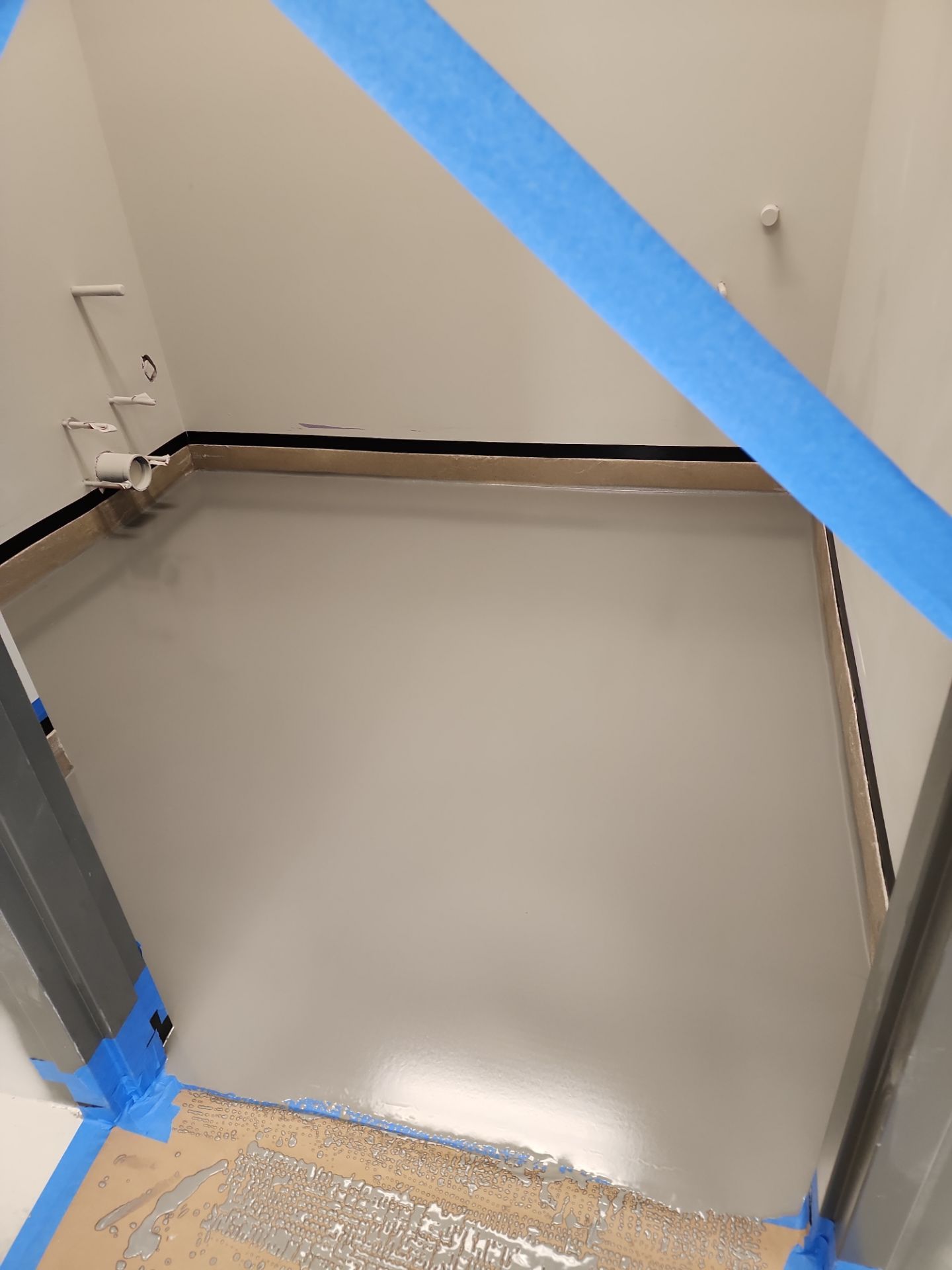 Pepsi Warehouse Concrete Polishing by Seamless Surfaces