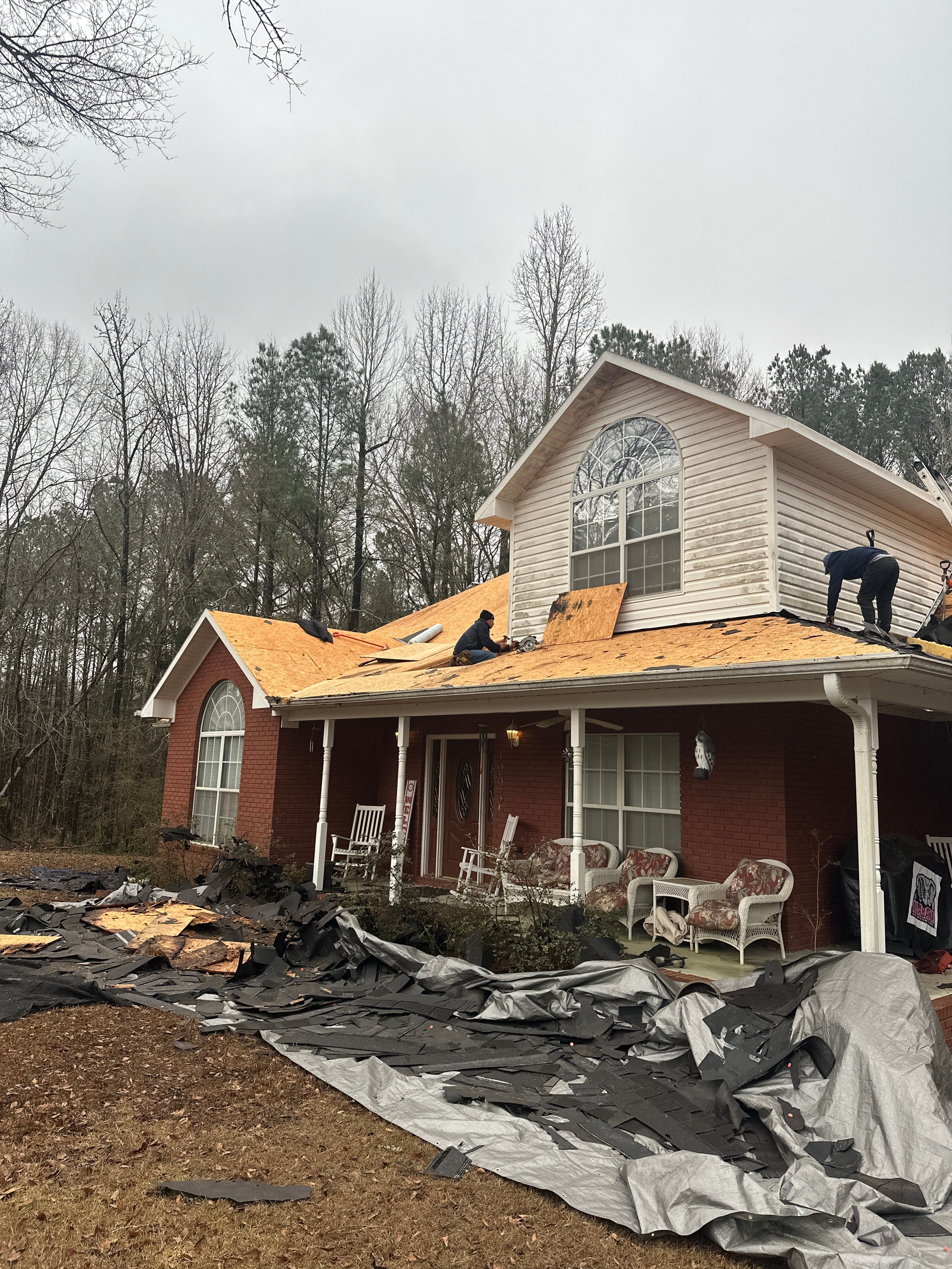Rustic Black - Strong by BayCo Roofing
