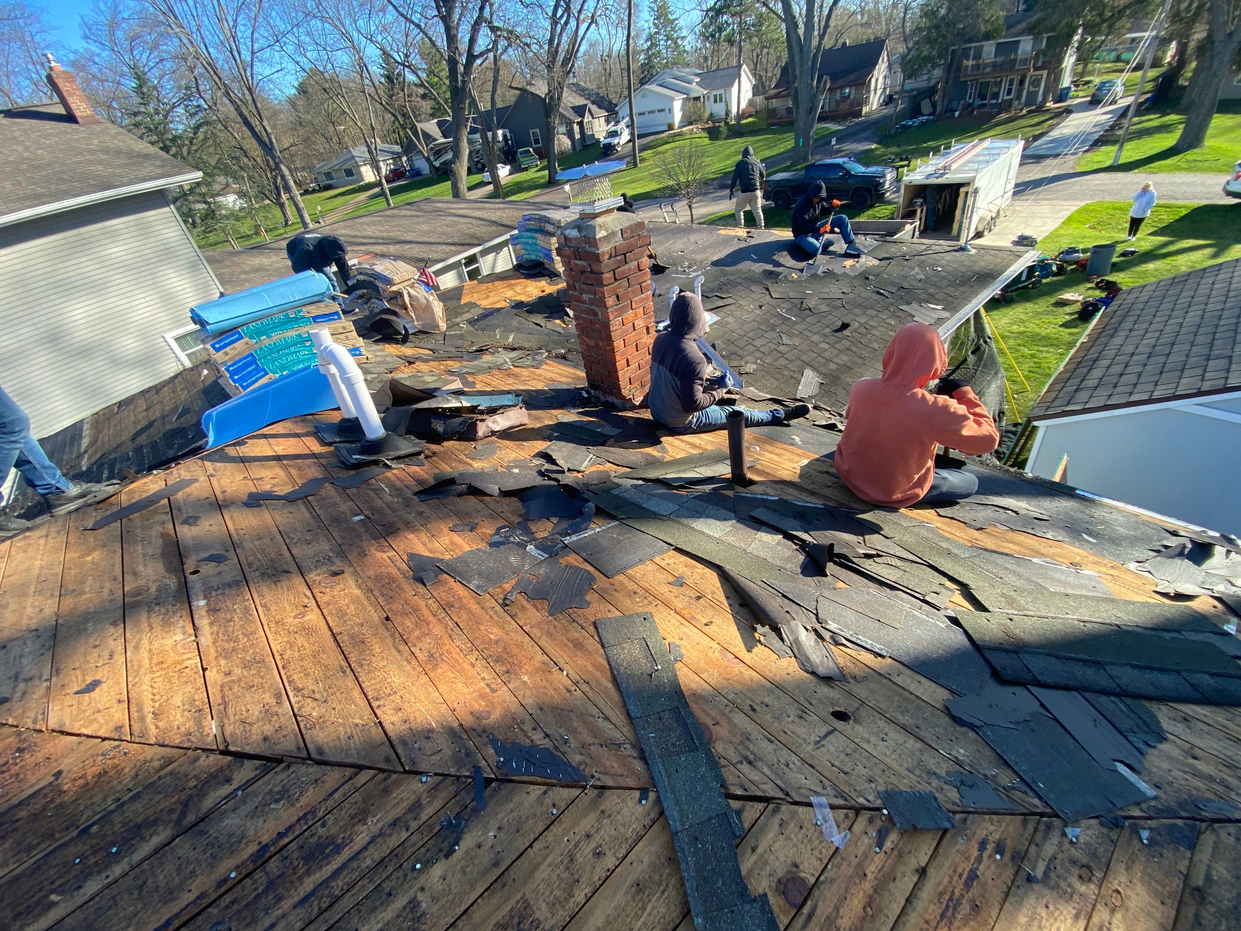 Roof Replacement using CertainTeed Landmark by 180 Contractors