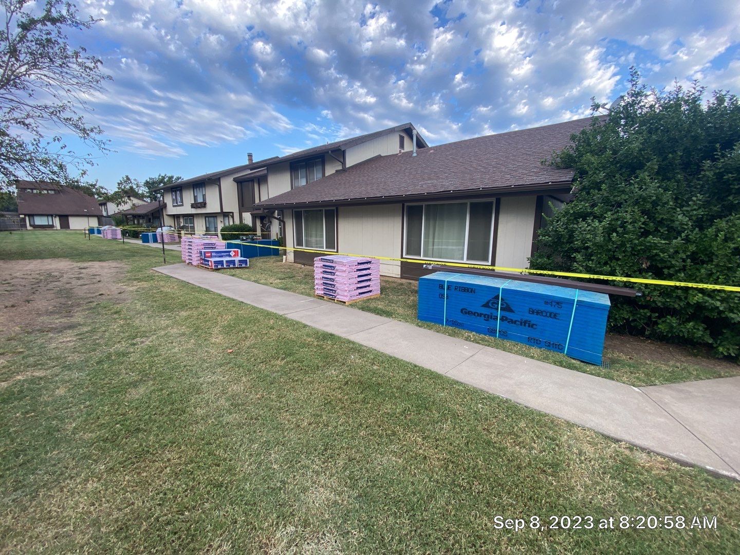 Shingle Project in Tulsa by Decor Roofing & Restoration