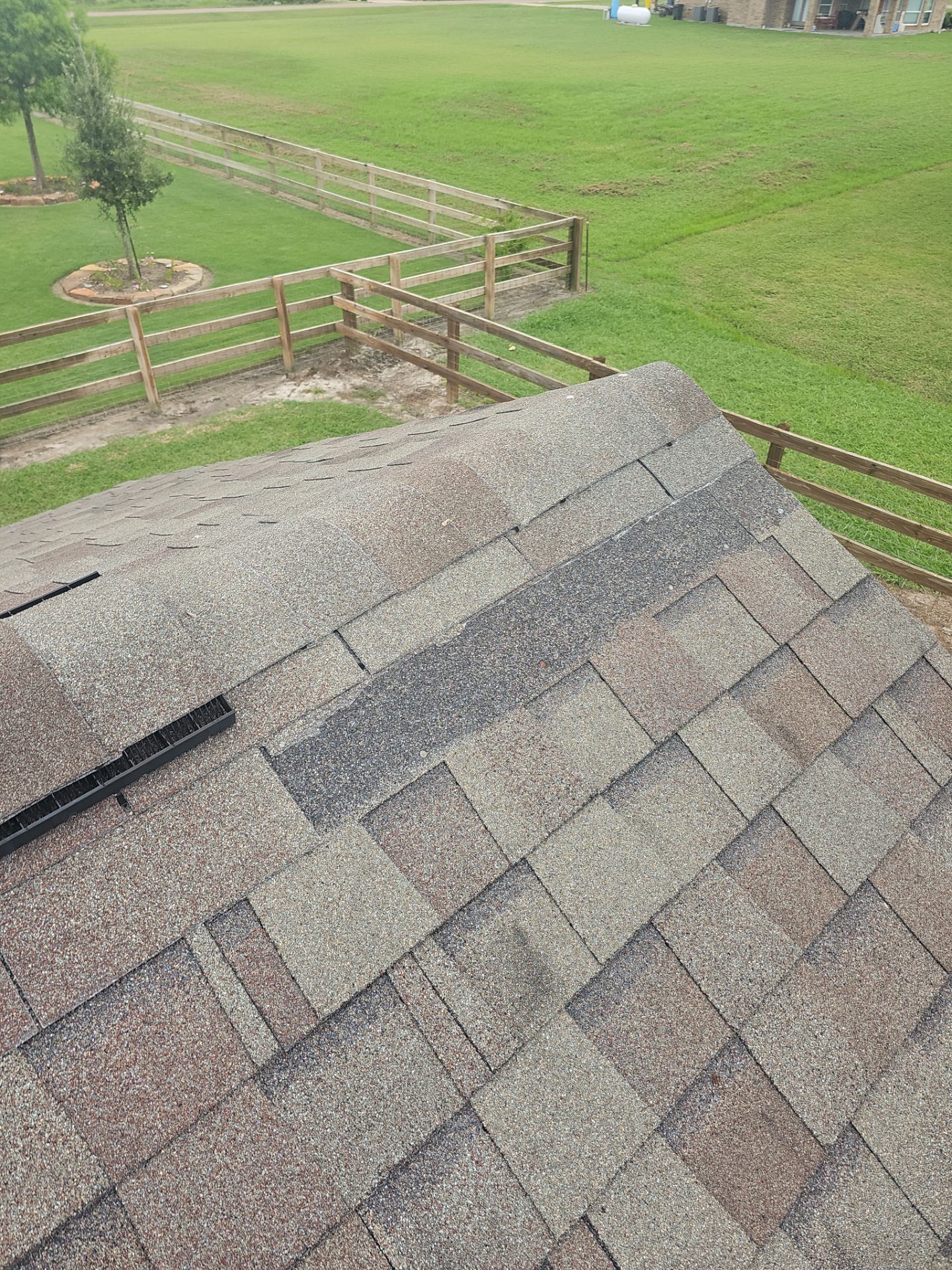Hail Damage using Owen's Corning Duration (Lifetime) Shingles by Roof Repair Company