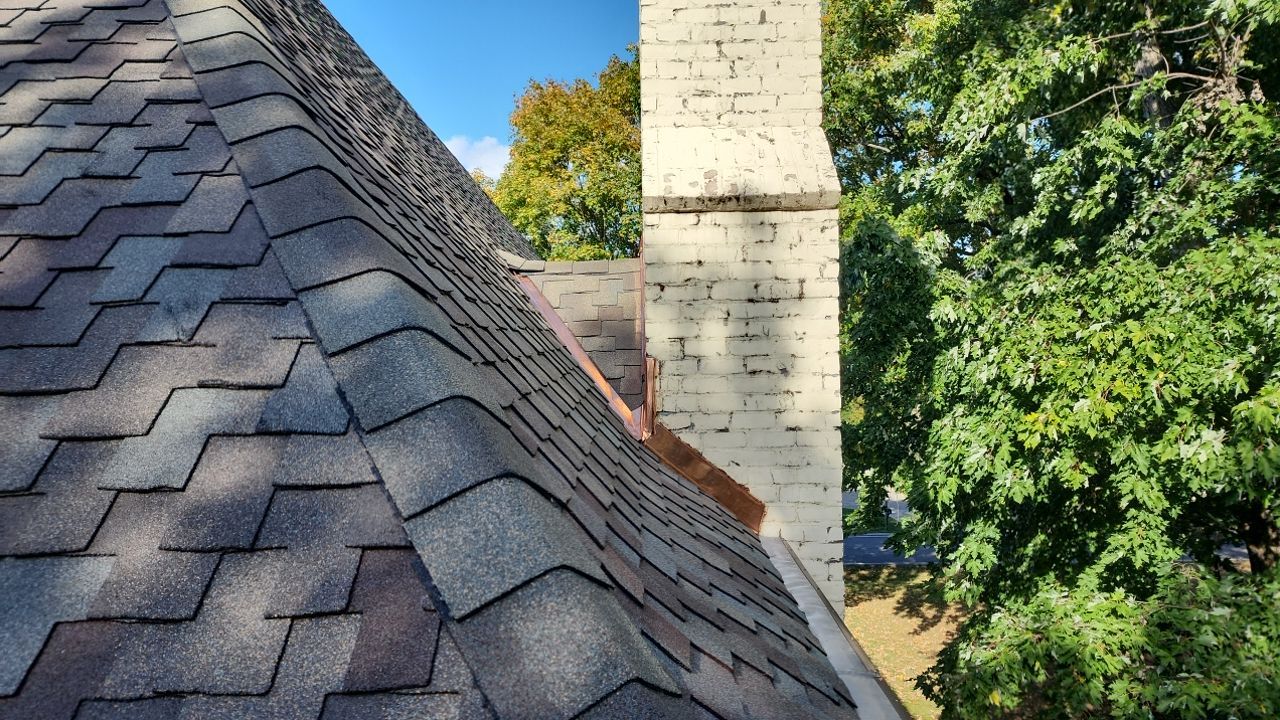 Presidential Shake Install by Paragon Roofing