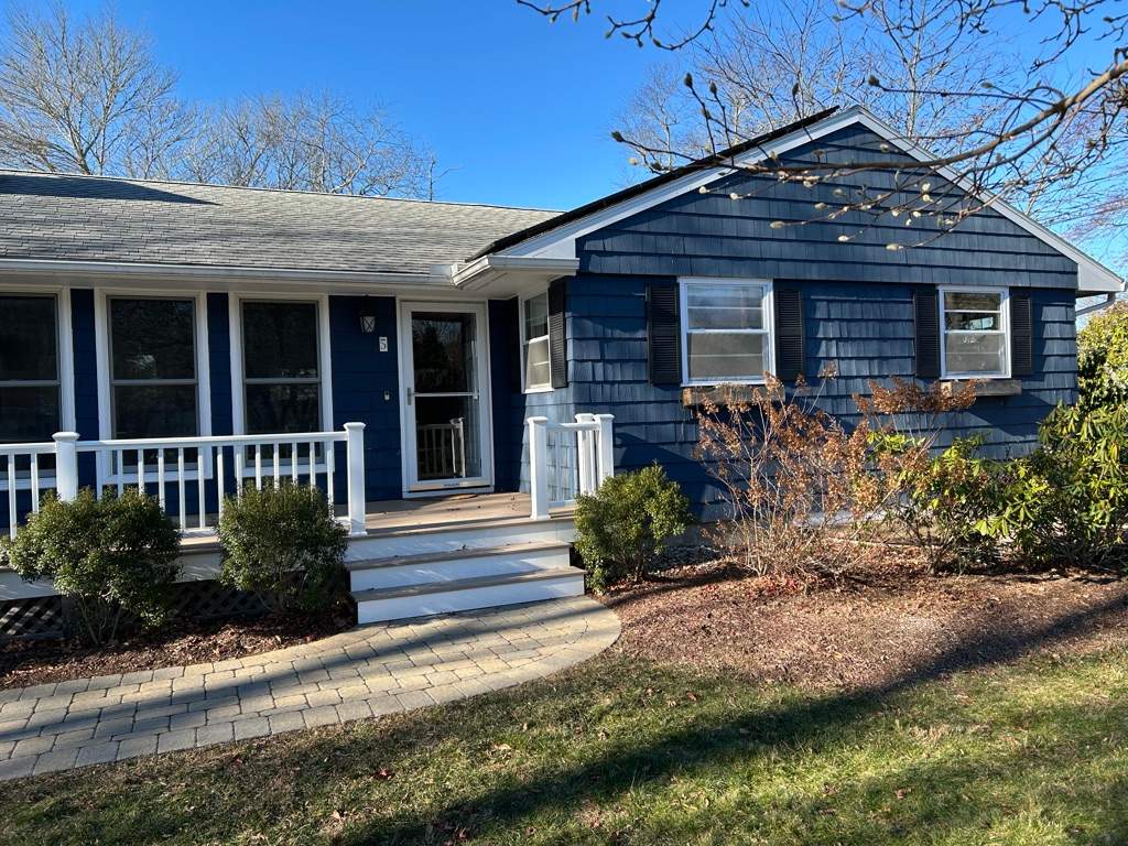 Siding Renovation with Cert. Rise Siding, Savannah Wicker by DiGiorgi Roofing and Siding Inc