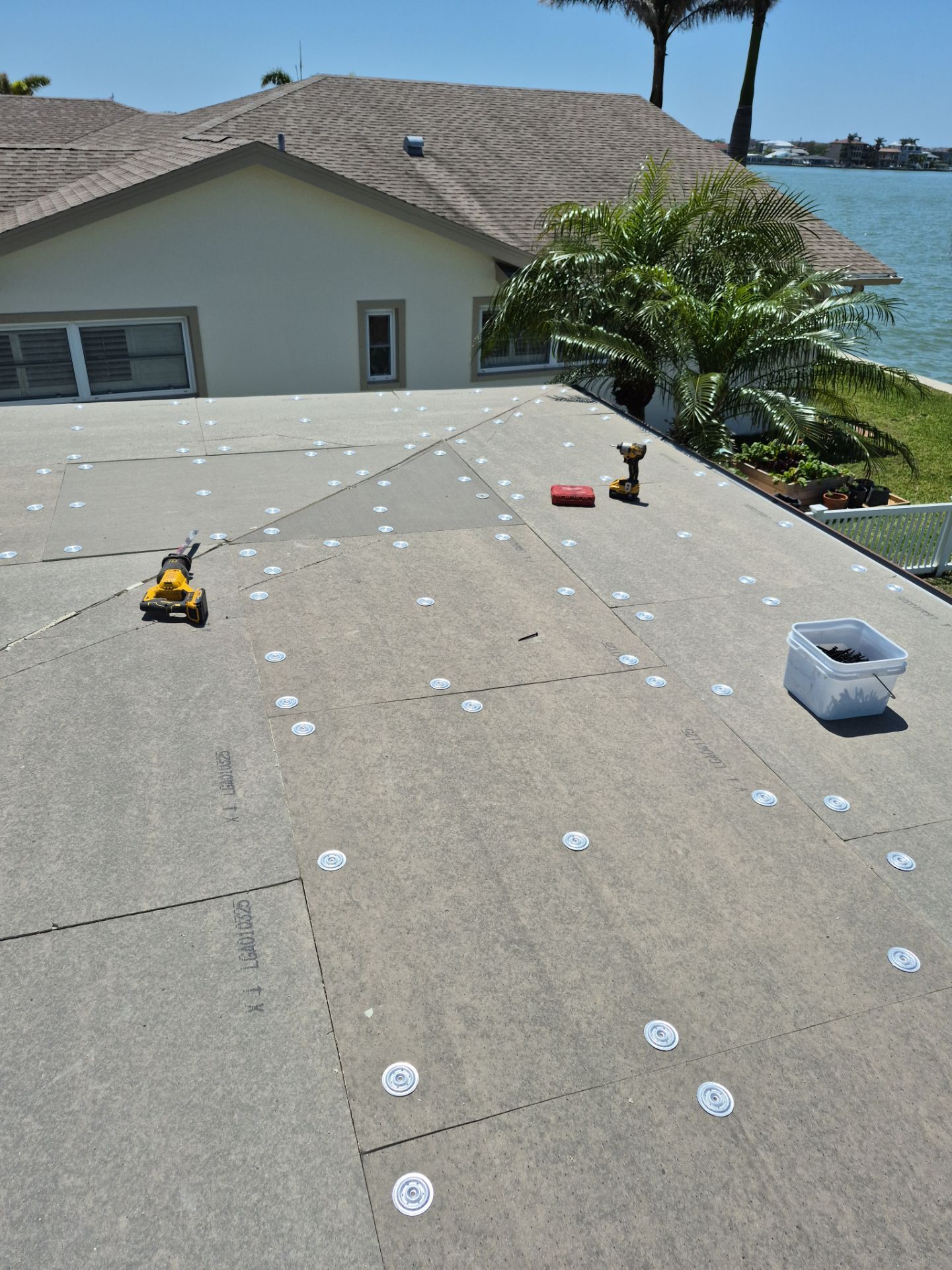Project in Seminole 33772 by Mitchell Roofing Company LLC