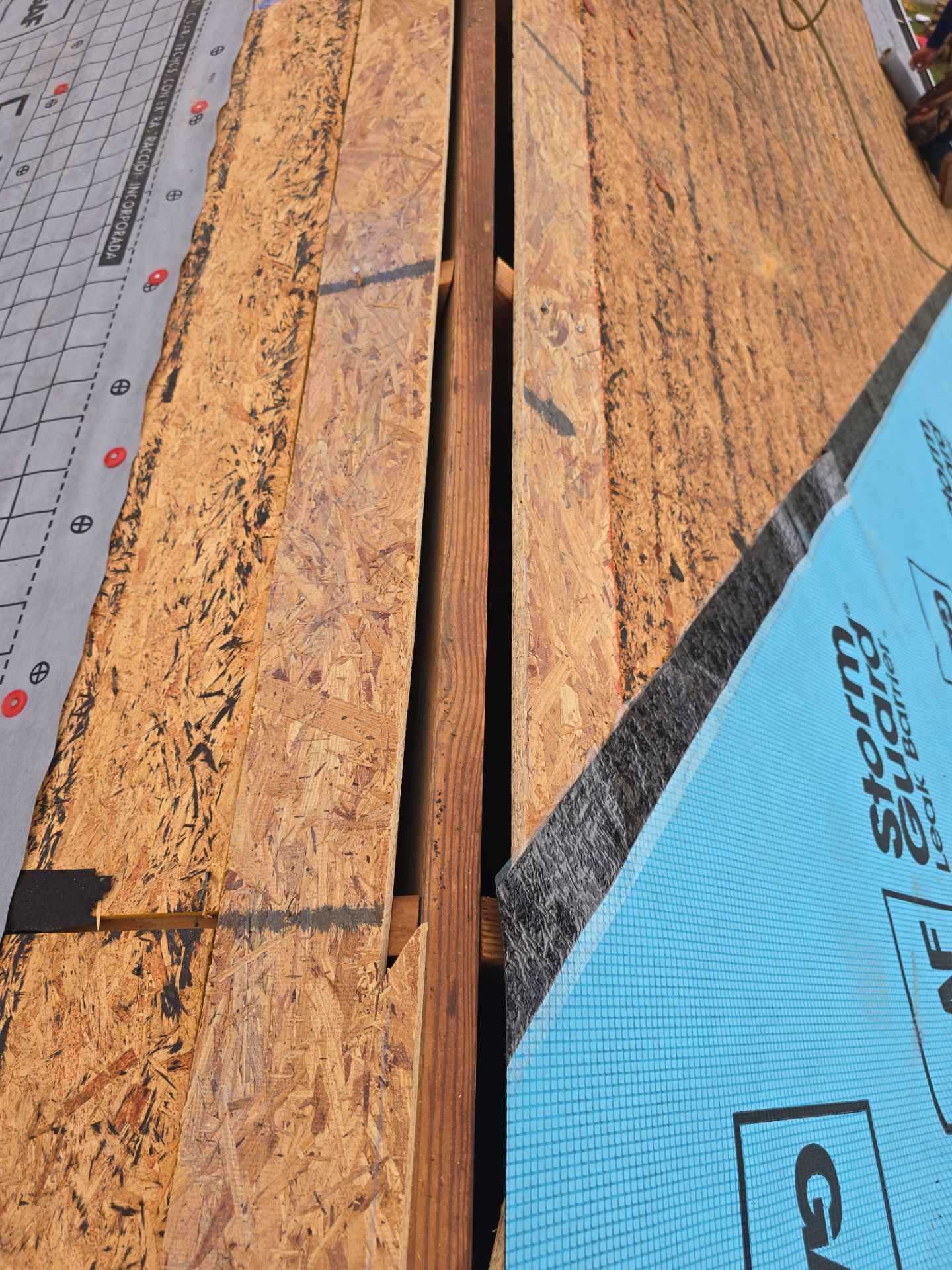 Roof Replacement in Heritage Park, Friendswood TX by Roof Repair Company