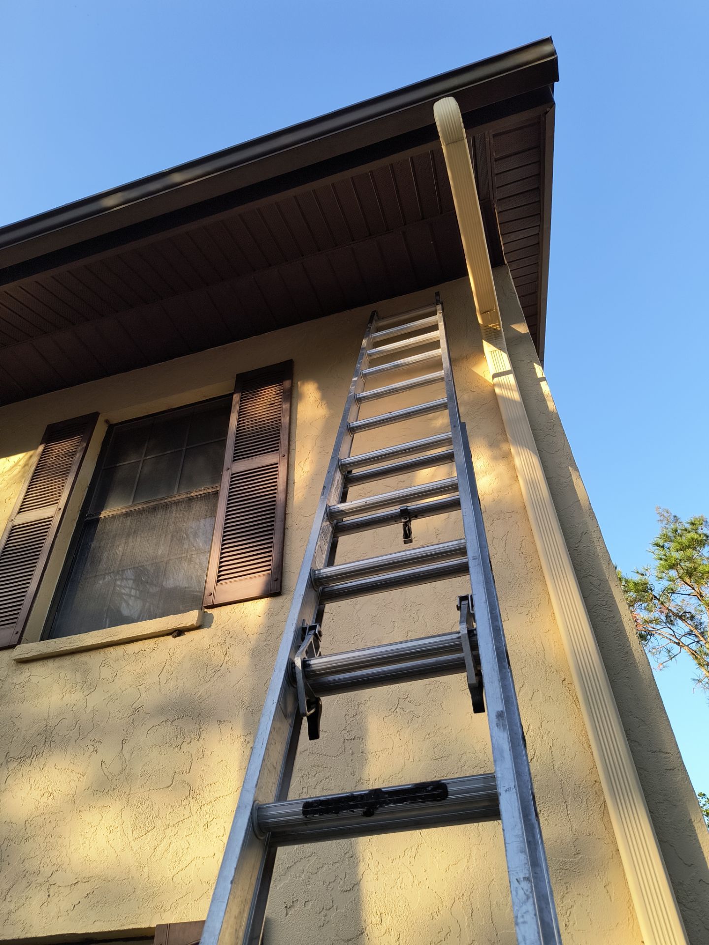 Gutter Inspection Before Installation in Bradenton FL by Gutter Professors