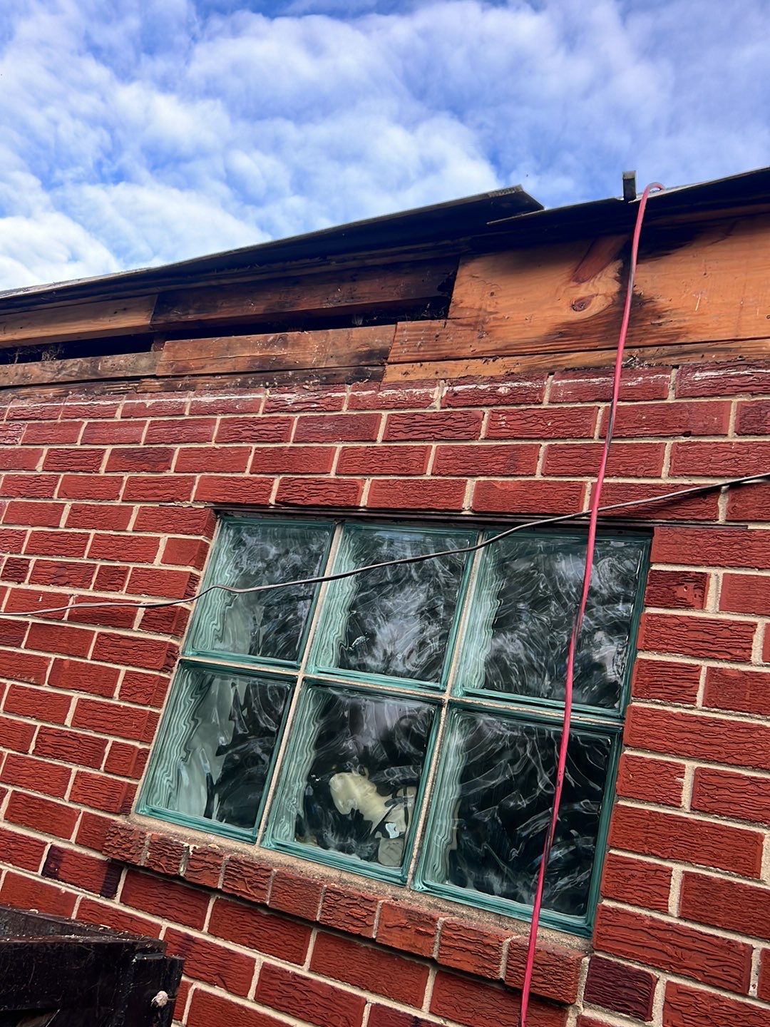 Arlington: CertainTeed Landmark Designer Shingles in Colonial Slate by RM Banning, Inc.