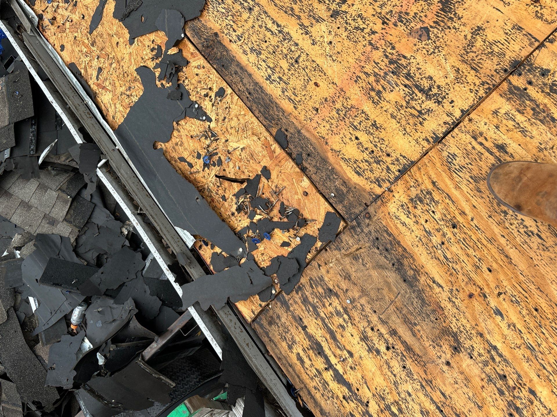 Roof Replacement Houston by Roof Repair Company