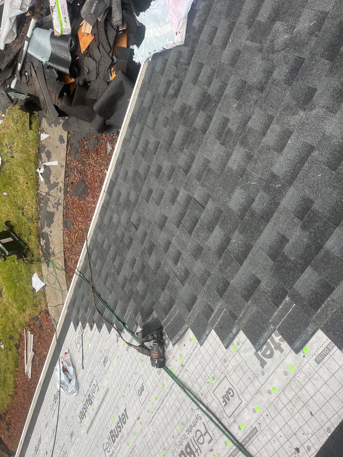 GAF Charcoal Architectural Shingle - Re-roof by Endless Summer Roofing Co.