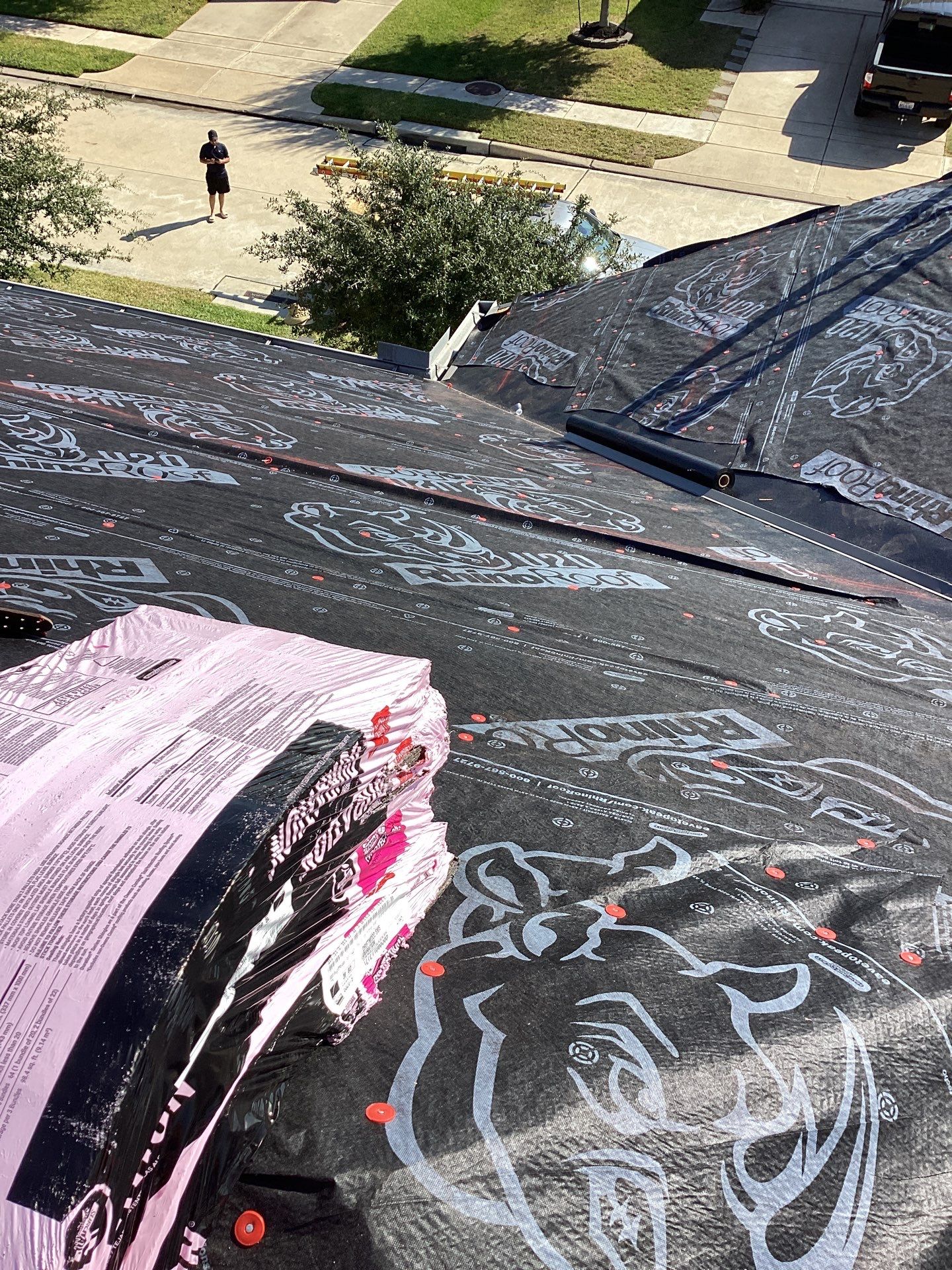 Residential Roofing Installation using Owen's Corning Duration (Lifetime) Shingles by Roof Repair Company
