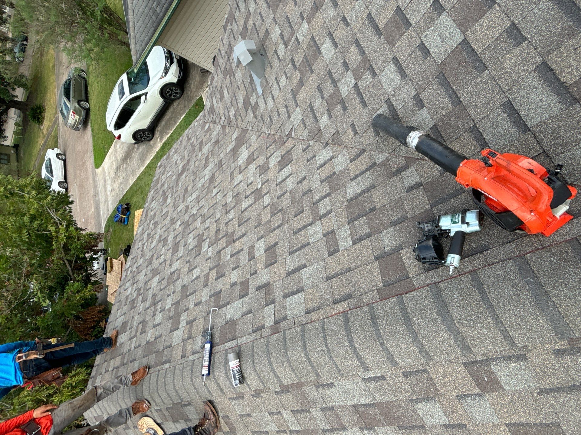 Residential Roofing Installation using Owen's Corning Duration (Lifetime) Shingles by Roof Repair Company