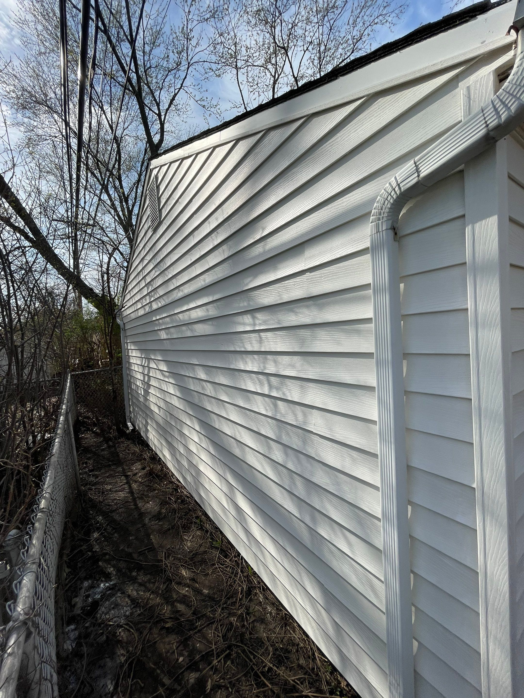 Exterior Painting using Sherwin Williams SuperPaint by Callaway Contracting LLC