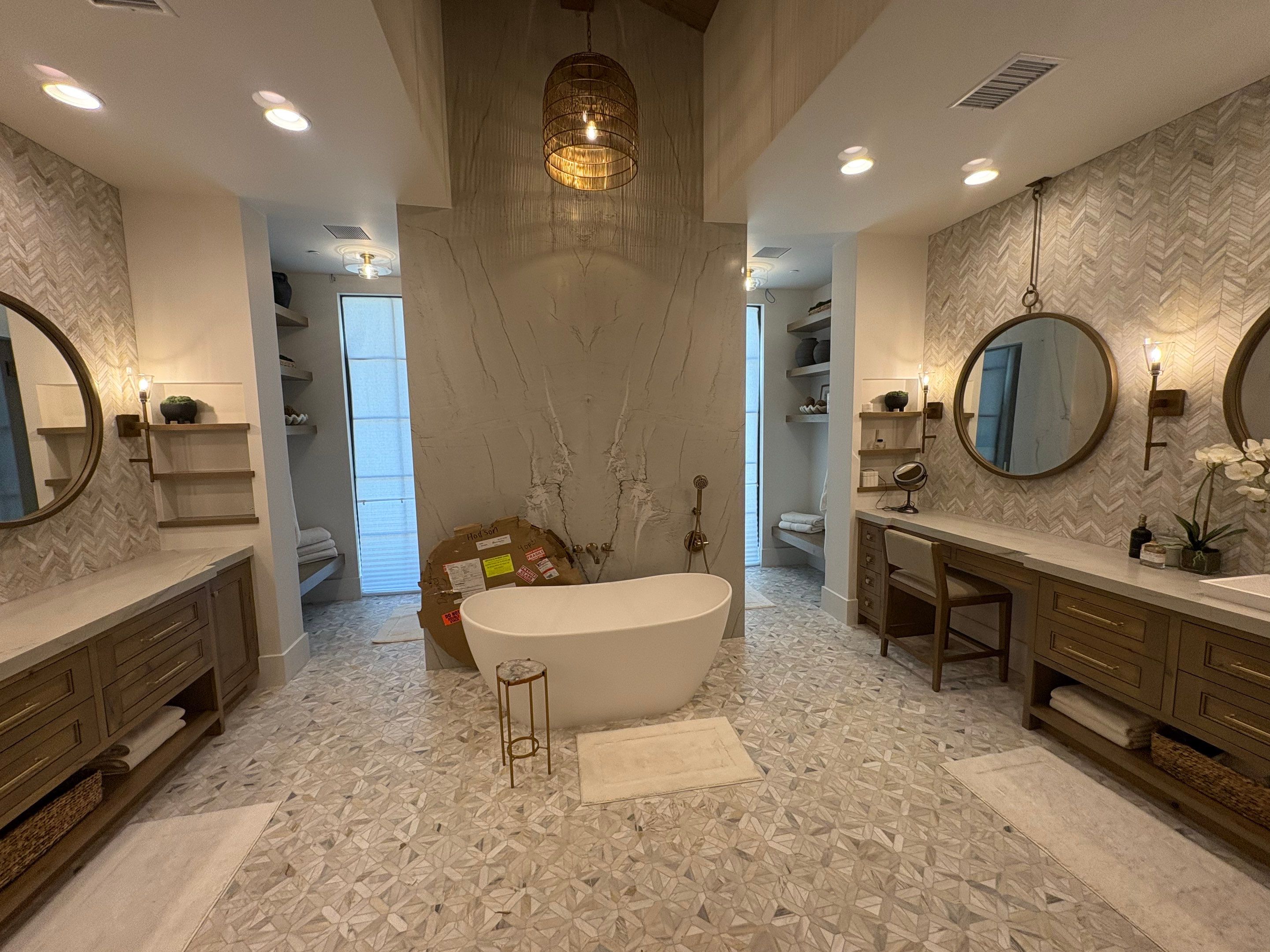 CALICO BASIN #2 by Level Builders