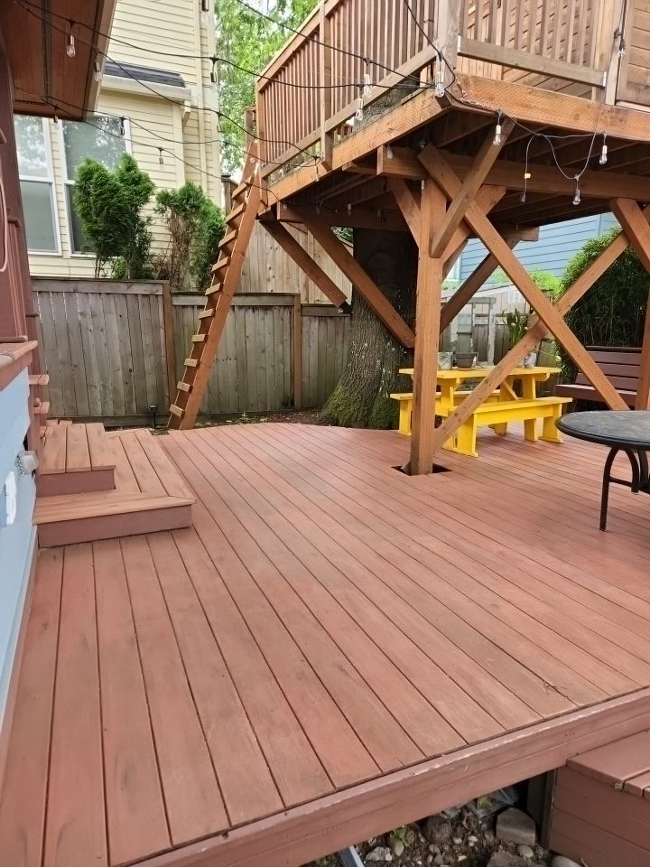 Deck, Patio and Drive Wash using Surface washer by Willamette Outdoor Wash LLC