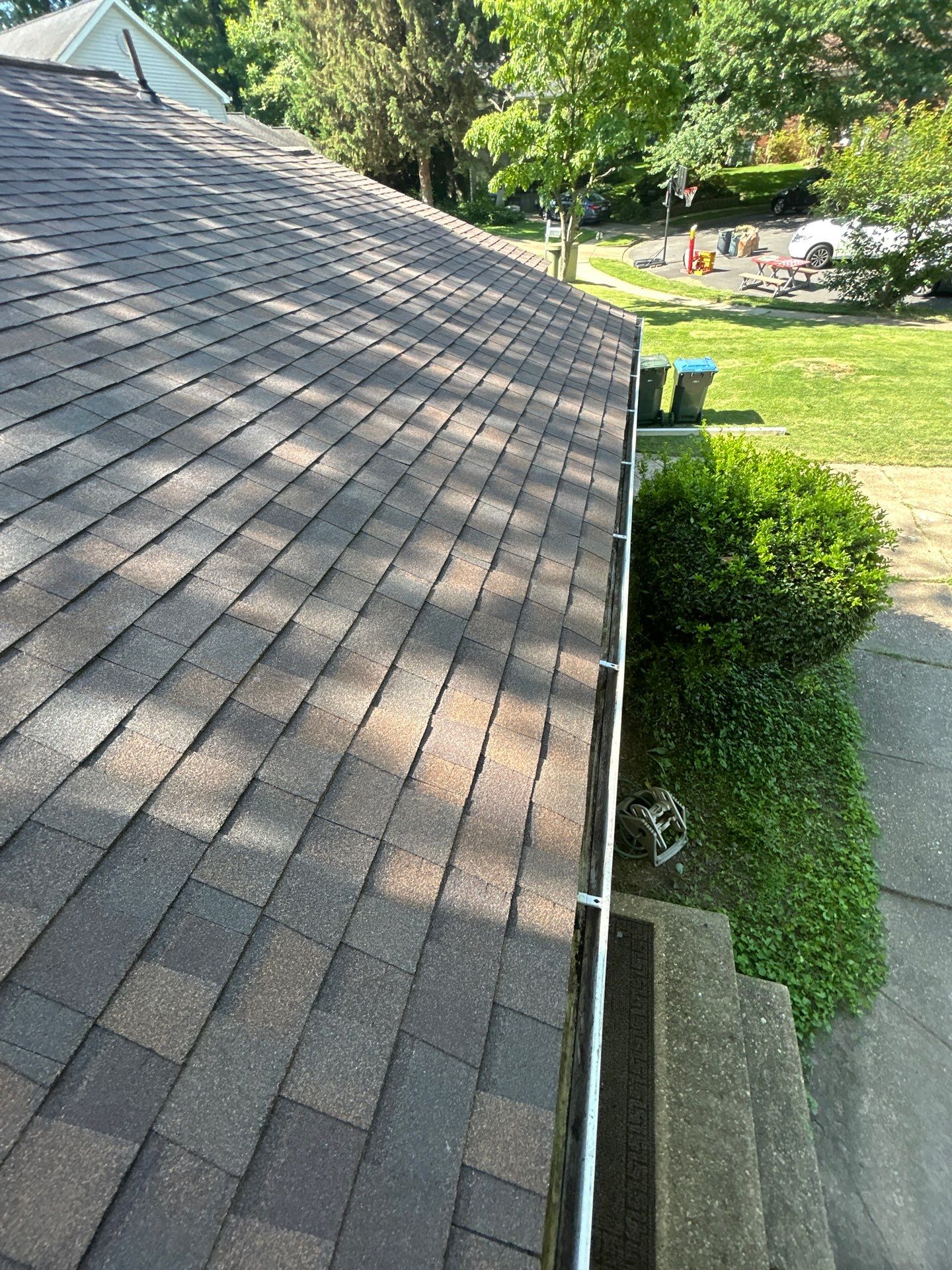 West Springfield: Residential Roof Replacement with CertainTeed Landmark in Heather Blend by RM Banning, Inc.