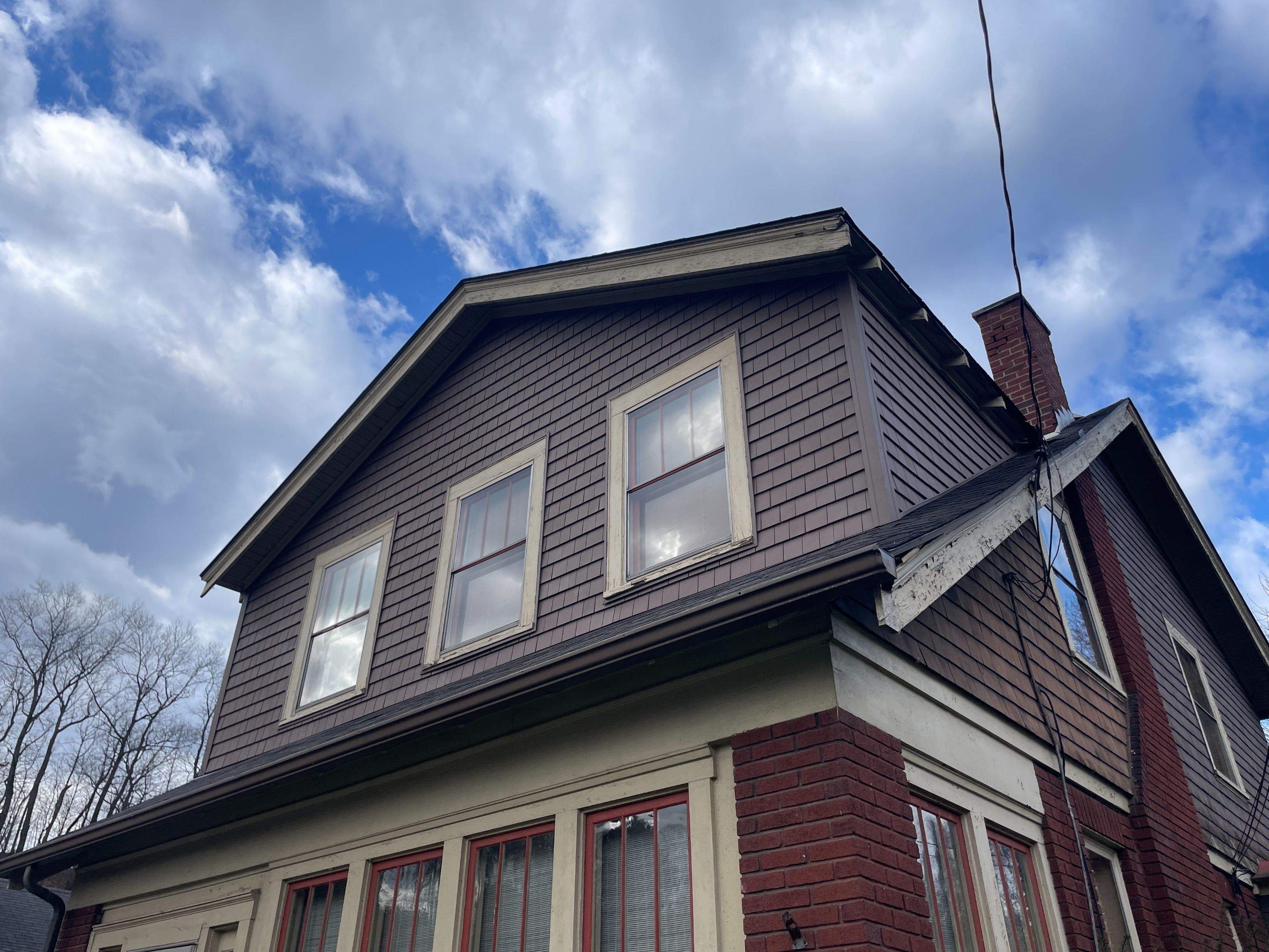 Mastic Discovery Home Siding Renovation in Musket Brown by Ideal Siding Pittsburgh