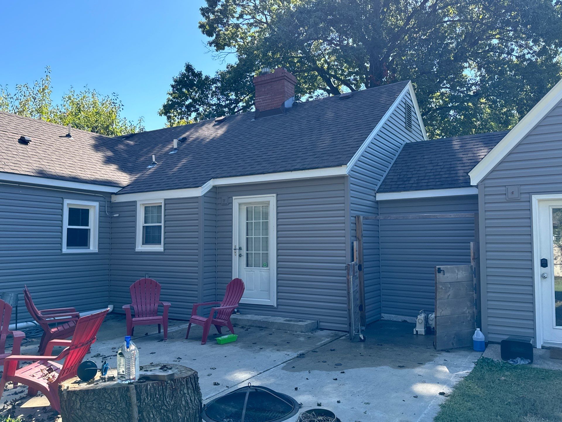 WOW! Curb Appeal is moving by EEC Windows, Siding & Roofing