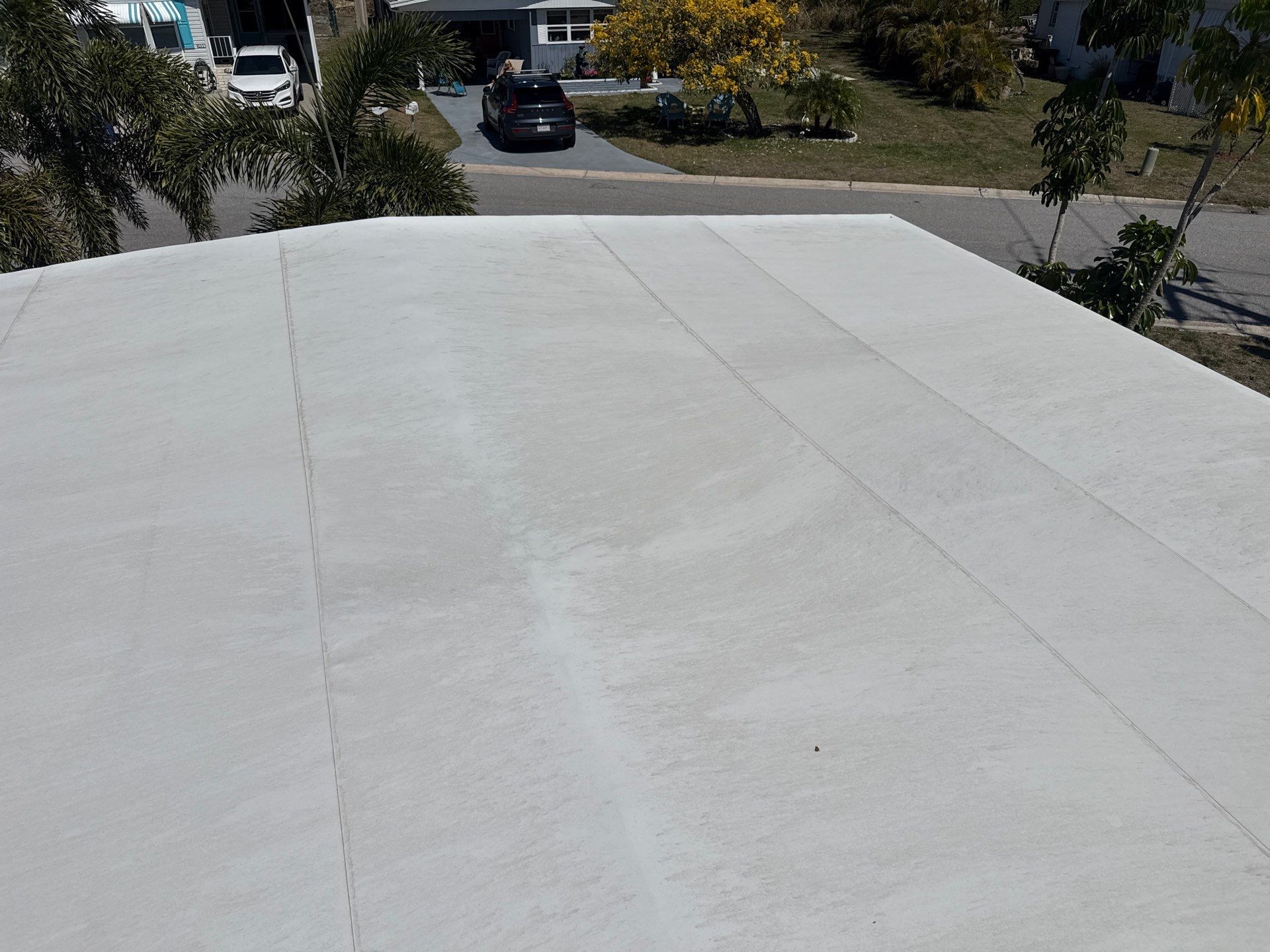 TPO Roof Cleaning – Tri-Par Estates, Sarasota, FL (5-Star Review) by Sunshine AquaWash