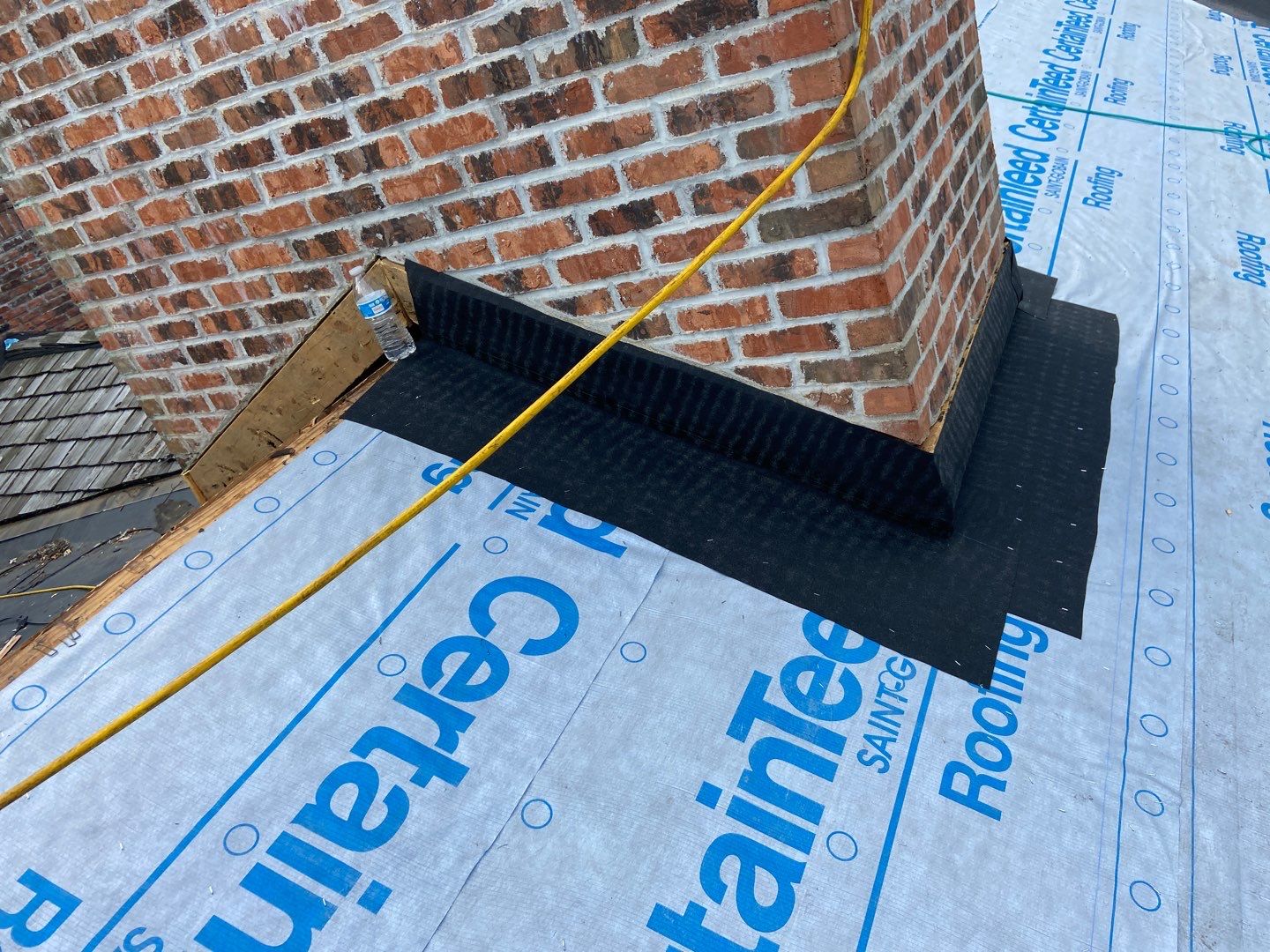 CertainTeed Northgate Max Def Resawn Shake by 180 Contractors