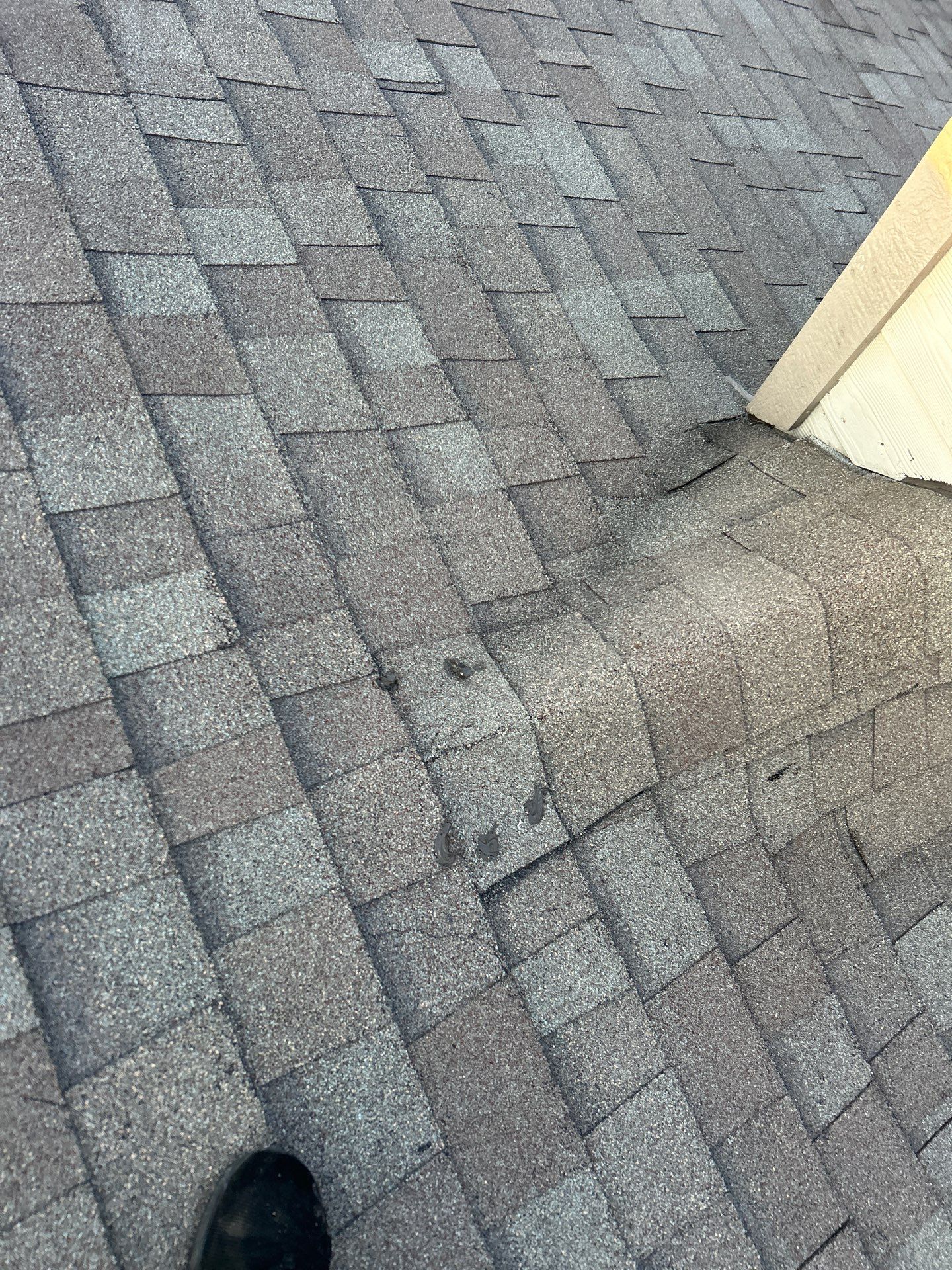 Hail Damage using Owen's Corning Duration (Lifetime) Shingles by Roof Repair Company