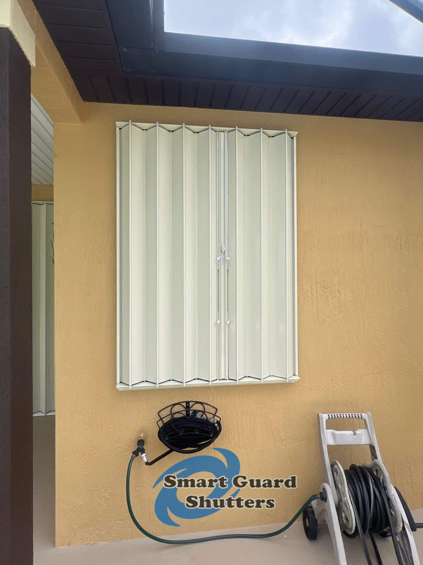 Hurricane Protection in Ivory by Smart Guard Shutters