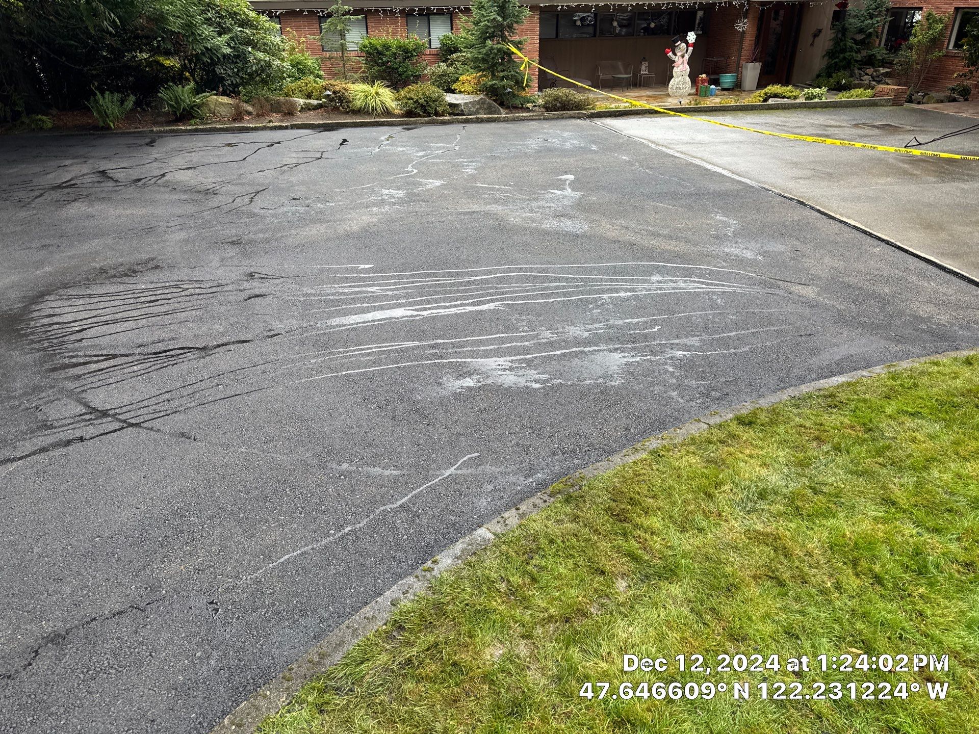 Asphalt Patch Repair | Bellevue  by Jireh Asphalt & Concrete Inc 