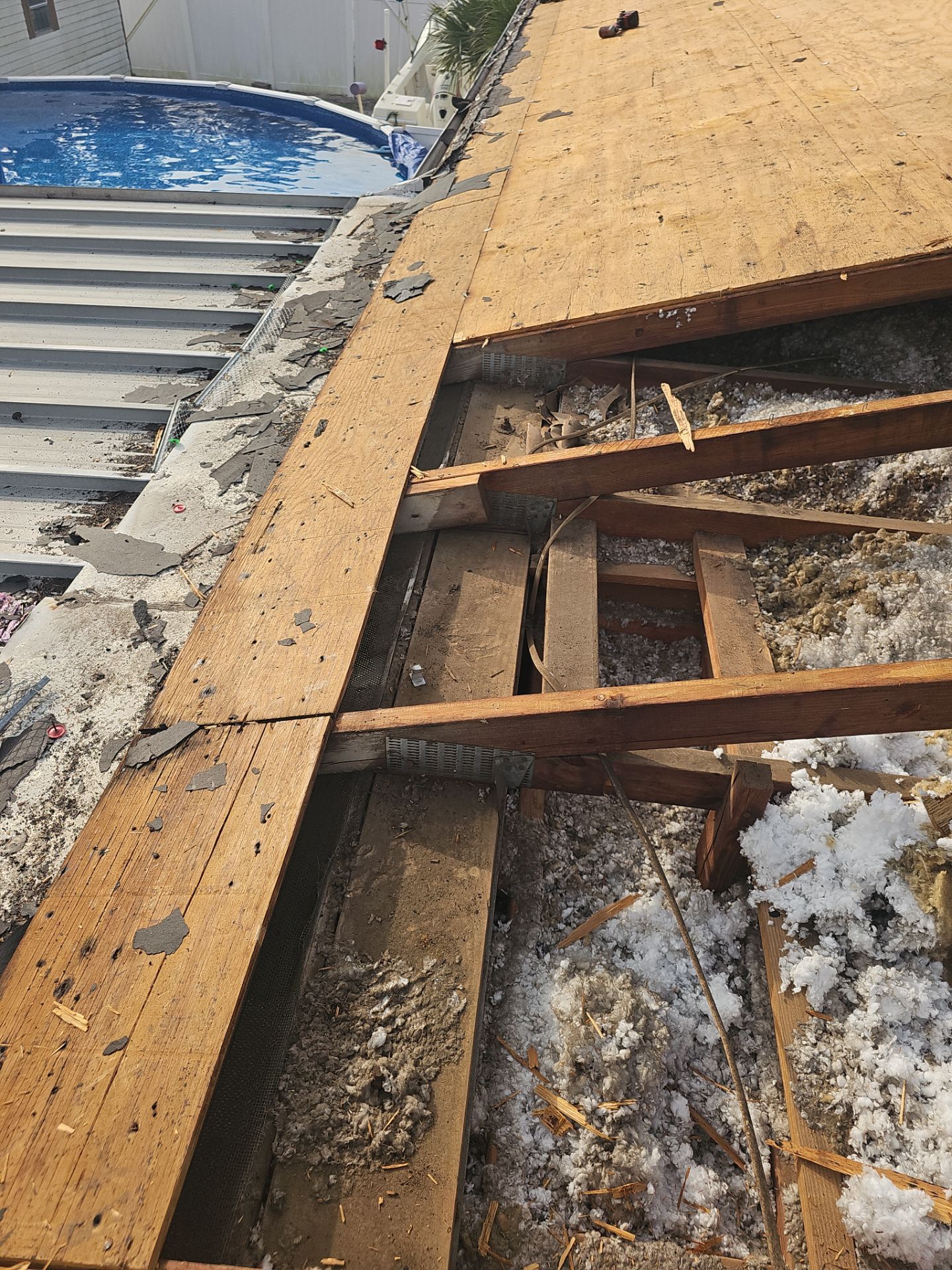 Project in Clearwater 33760 by Mitchell Roofing Company LLC 