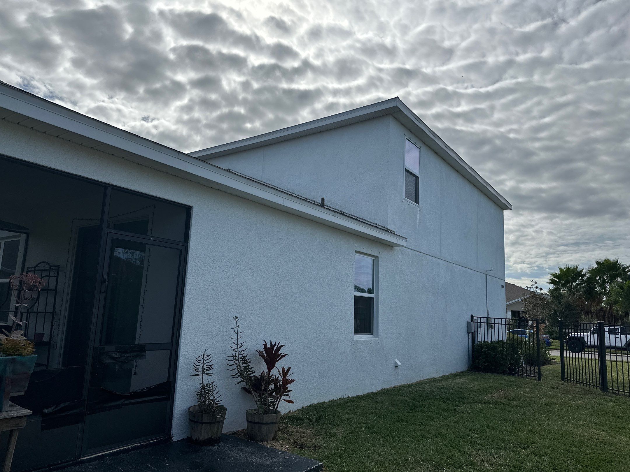 2-Story House Wash & Paver Driveway Cleaning in Trevesta Community, Palmetto, FL | Sunshine AquaWash by Sunshine AquaWash