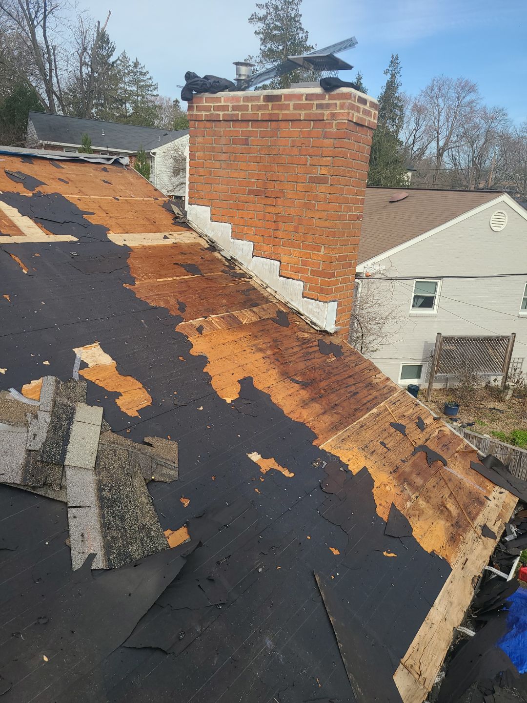 Arlington CertainTeed Landmark Pro Roof in Max Def Moire Black by RM Banning, Inc.