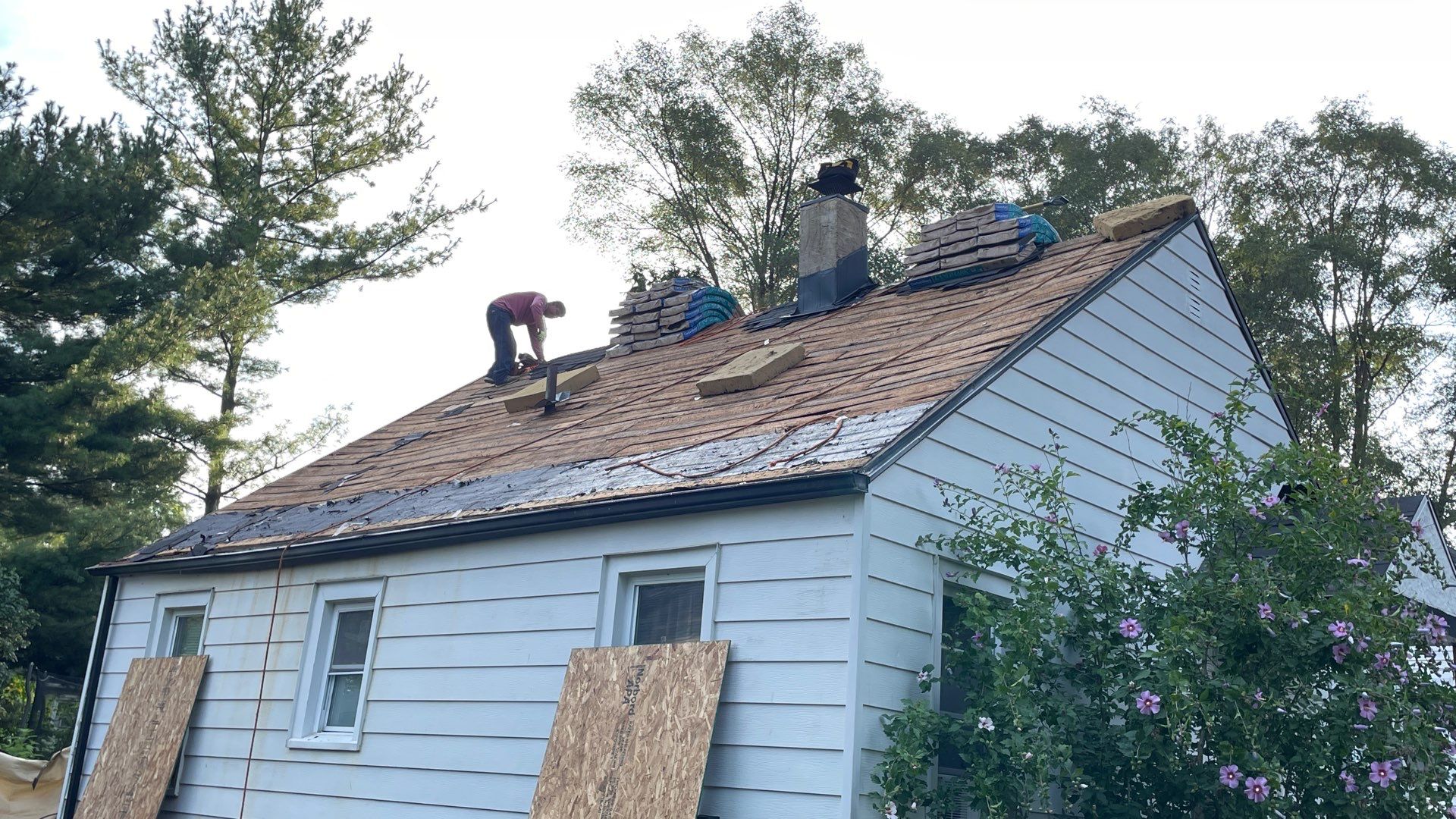 Roof Replacement using CertainTeed Landmark by 180 Contractors