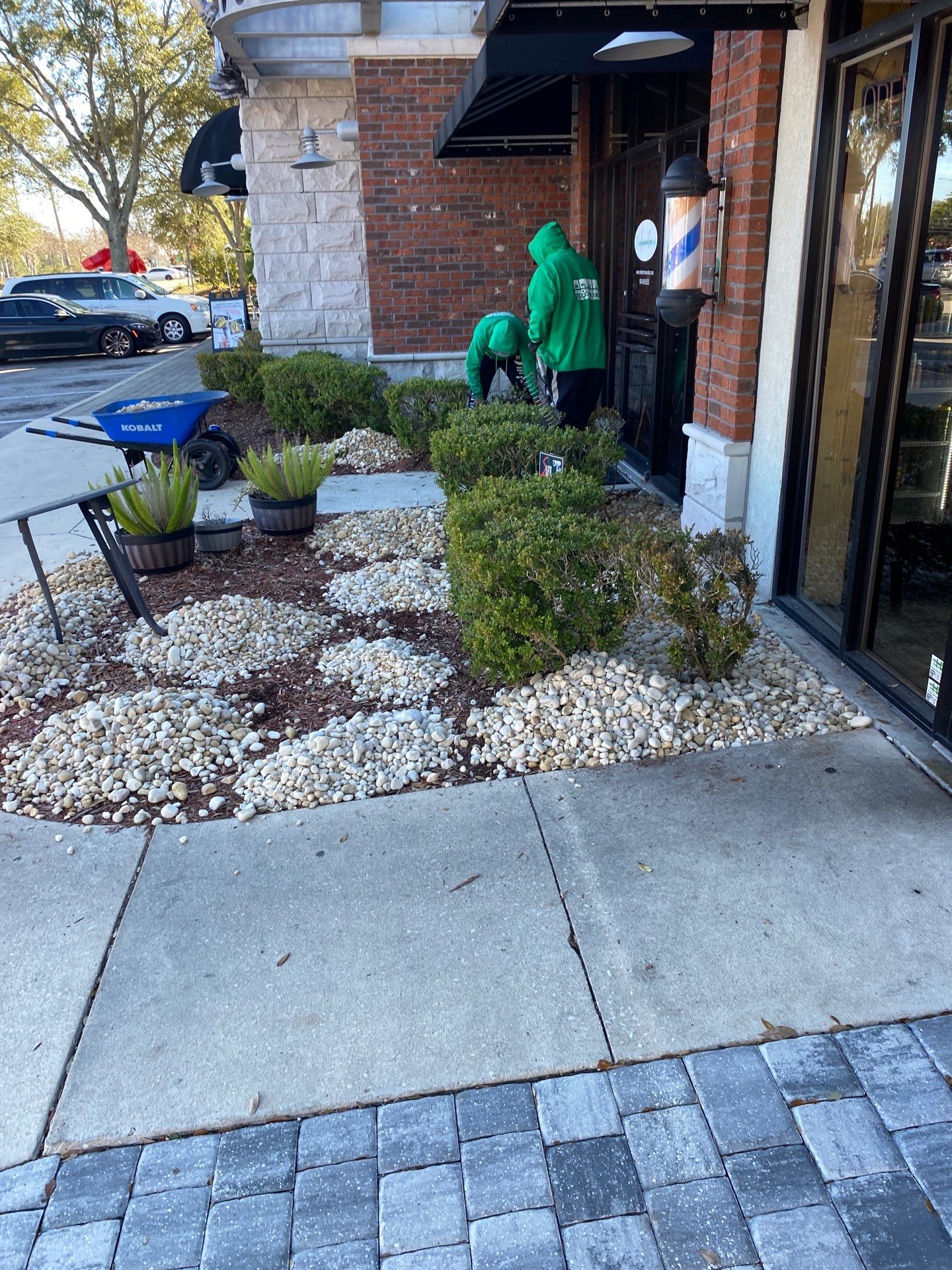 Larry’s Giant Subs | Rock & Mulch by ProGreen Services