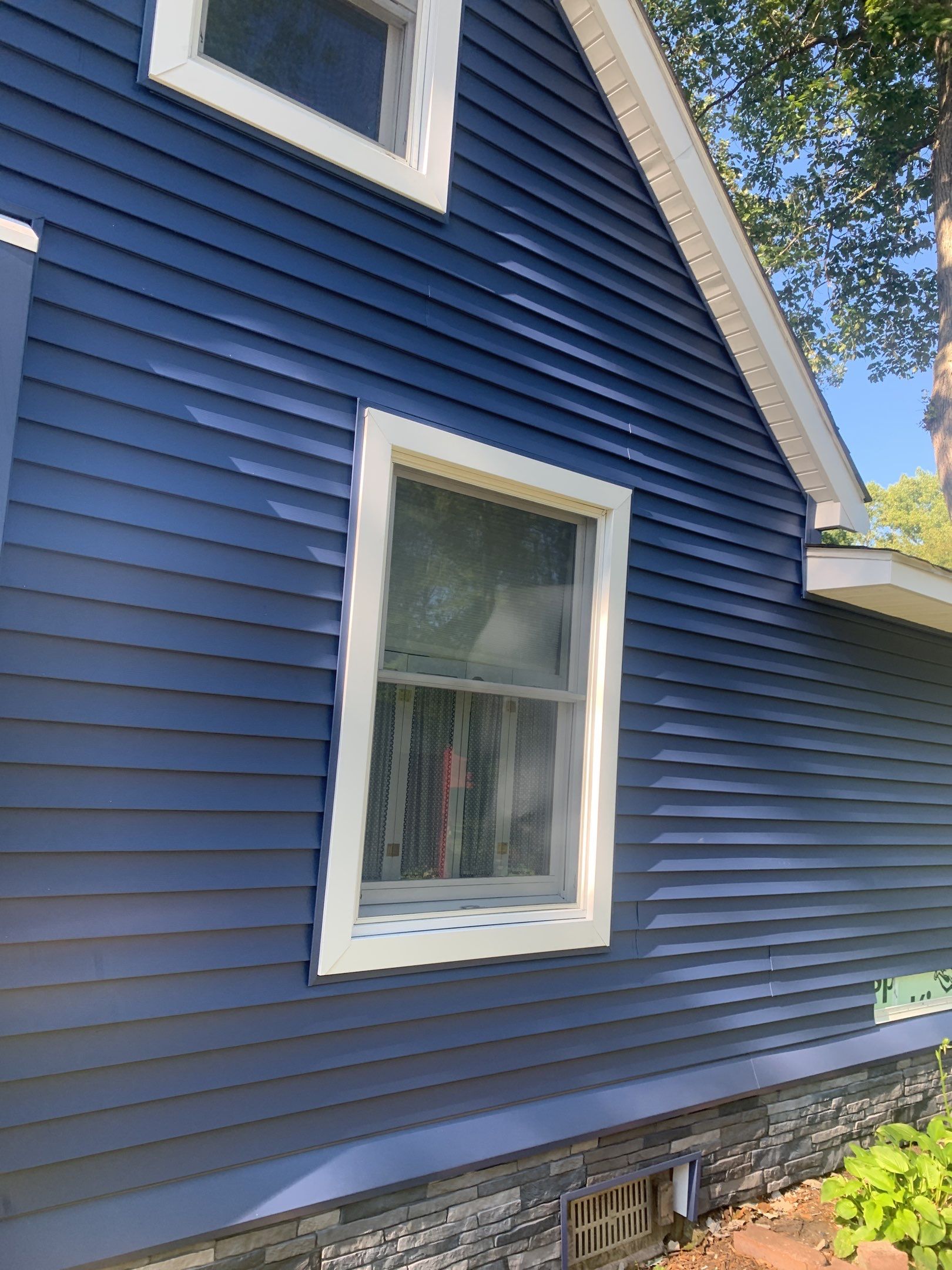 Siding Replacement using Certainteed Restoration Classic D4 by 180 Contractors