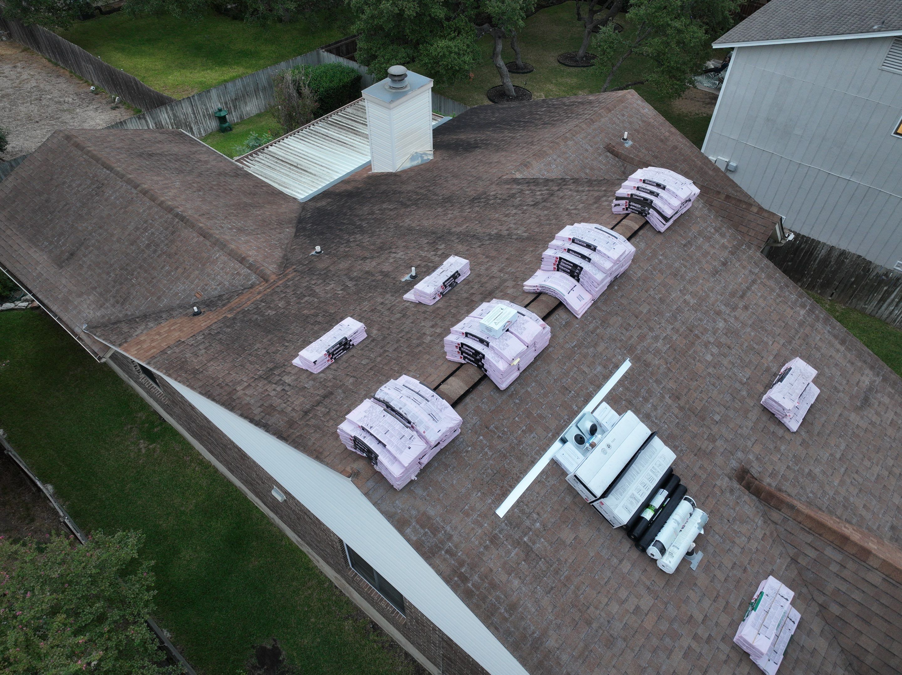 Residential Roof Replacement using Owens Corning 30 year Architectural Shingles by Premier Roofing and Contracting