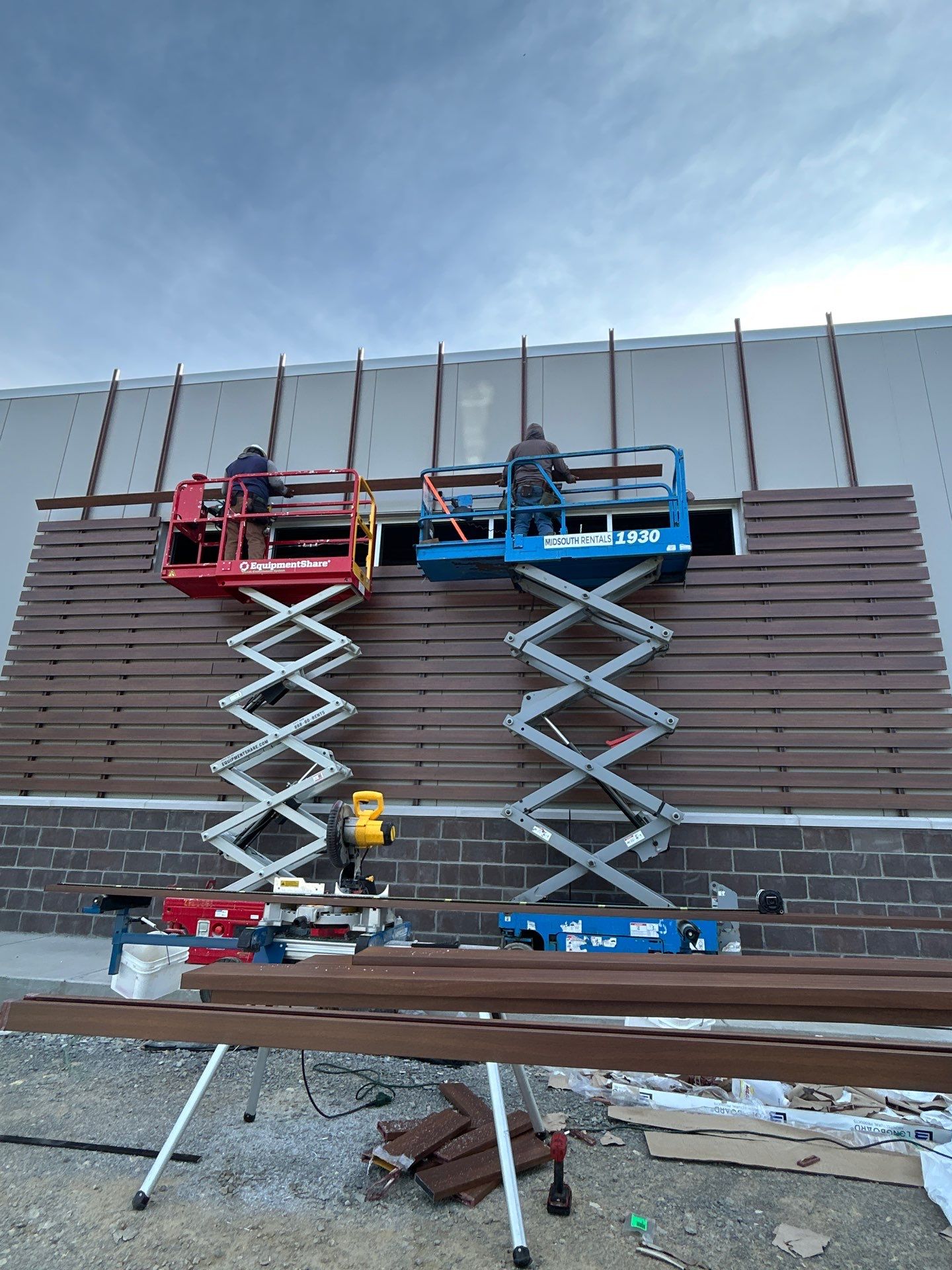 Commercial Roofing Installation using Insulated roof and wall panels by Nitro Roofing and Construction