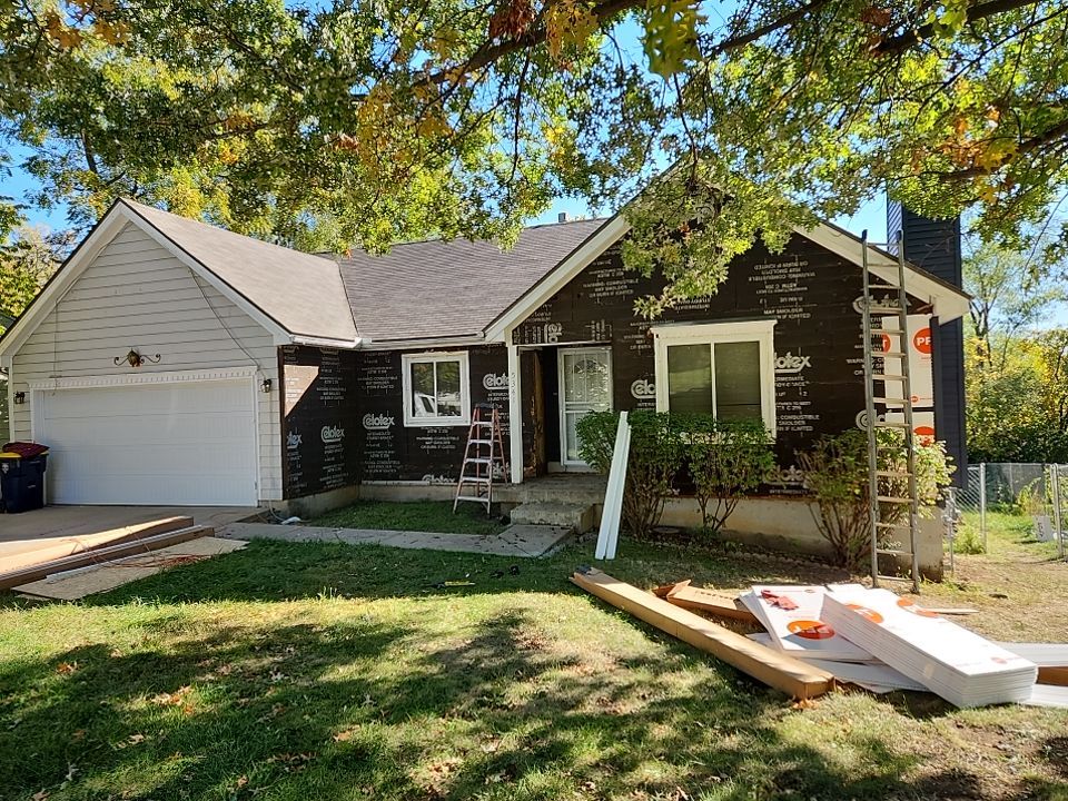 Siding Installation using Market Square by EEC  Windows, Siding & Roofing 