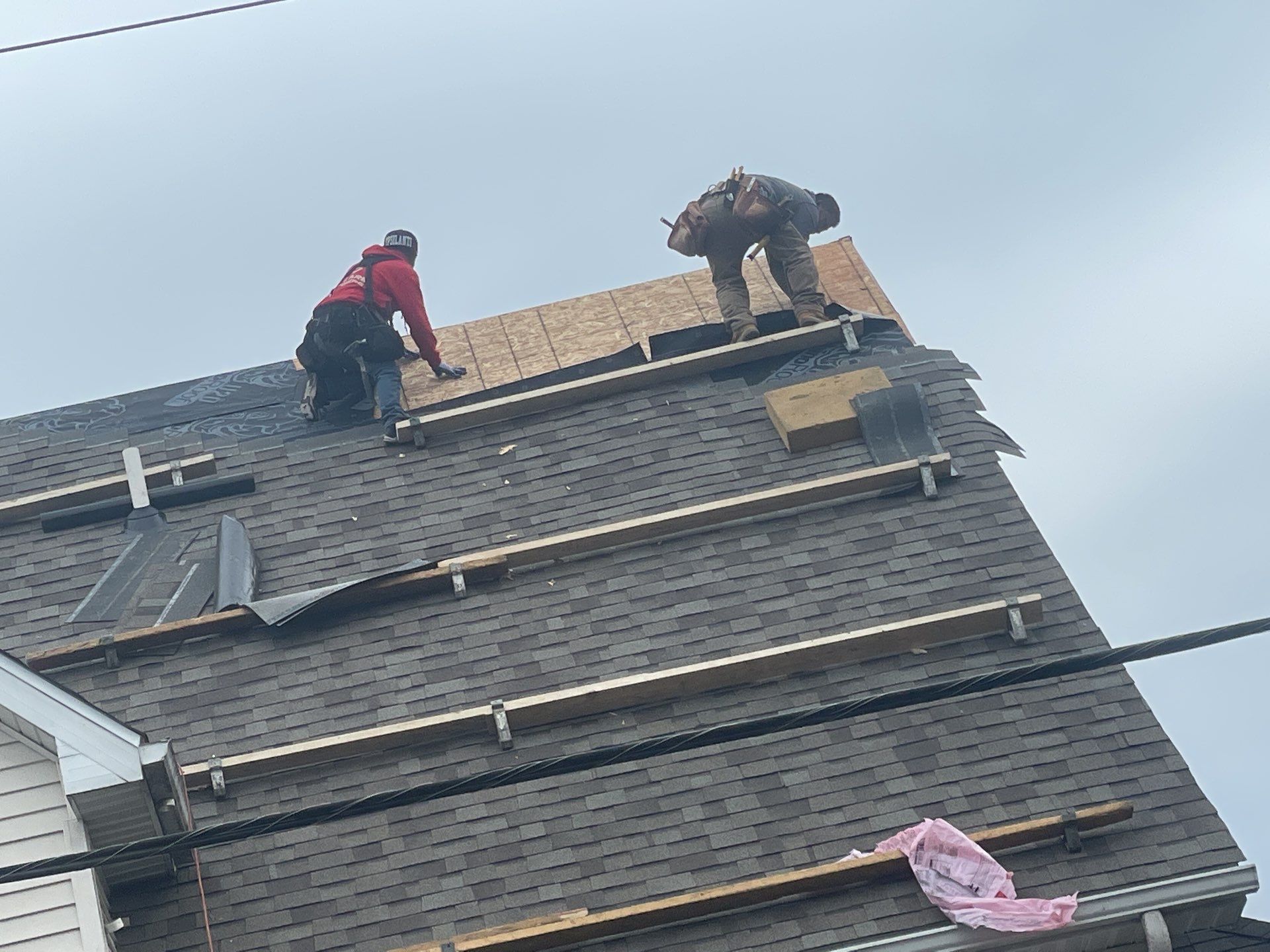 Roof Replacement using Owens Corning by 180 Contractors