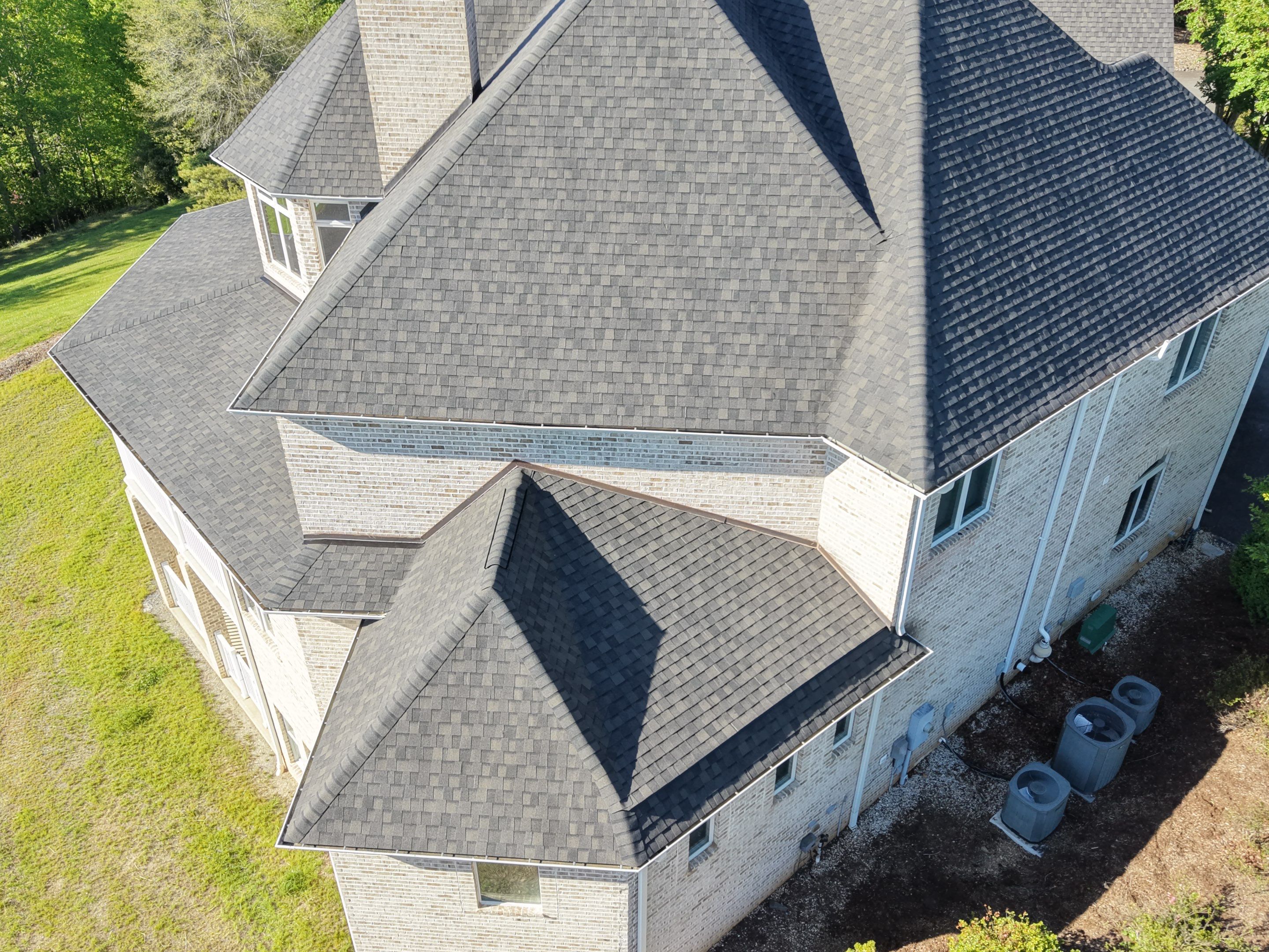 Smithrock Roofing LLC featured photo.
