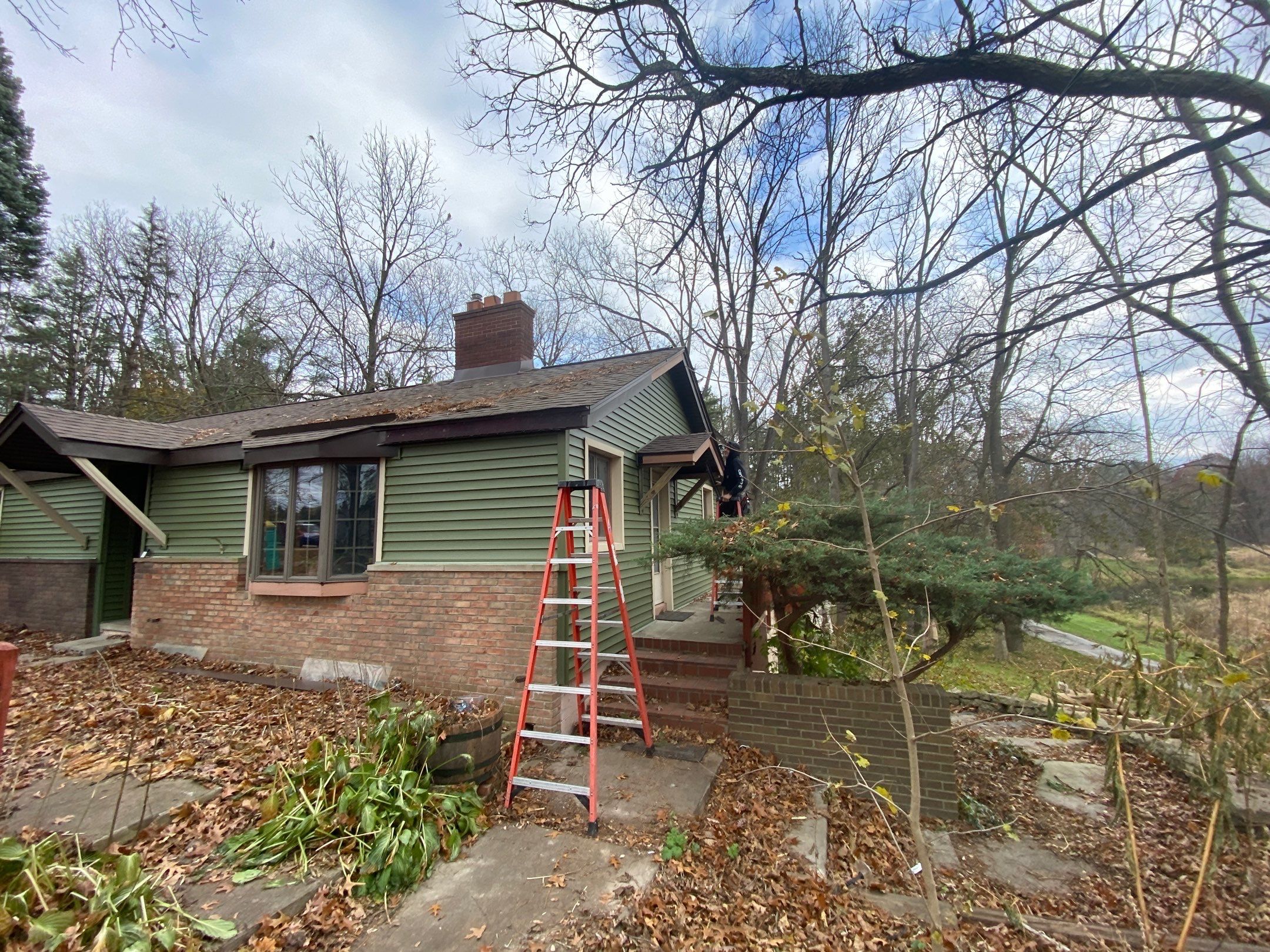 Siding Replacement using CertainTeed Restoration Classis D4 by 180 Contractors
