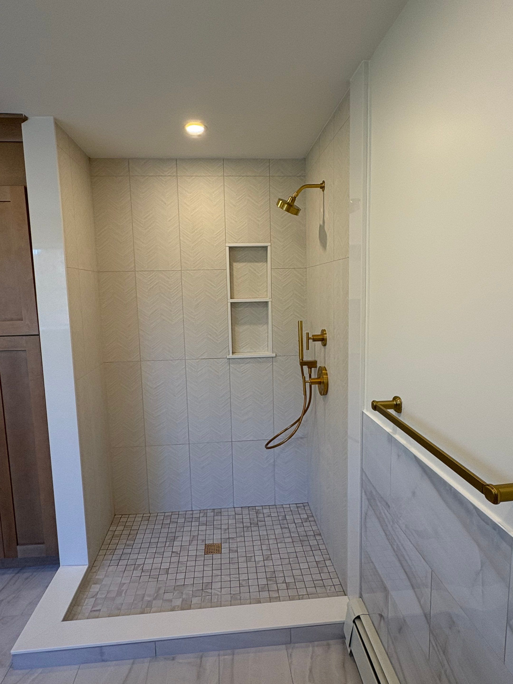 Bathroom Remodeling in Norwell  by Us Propaint And Renovation