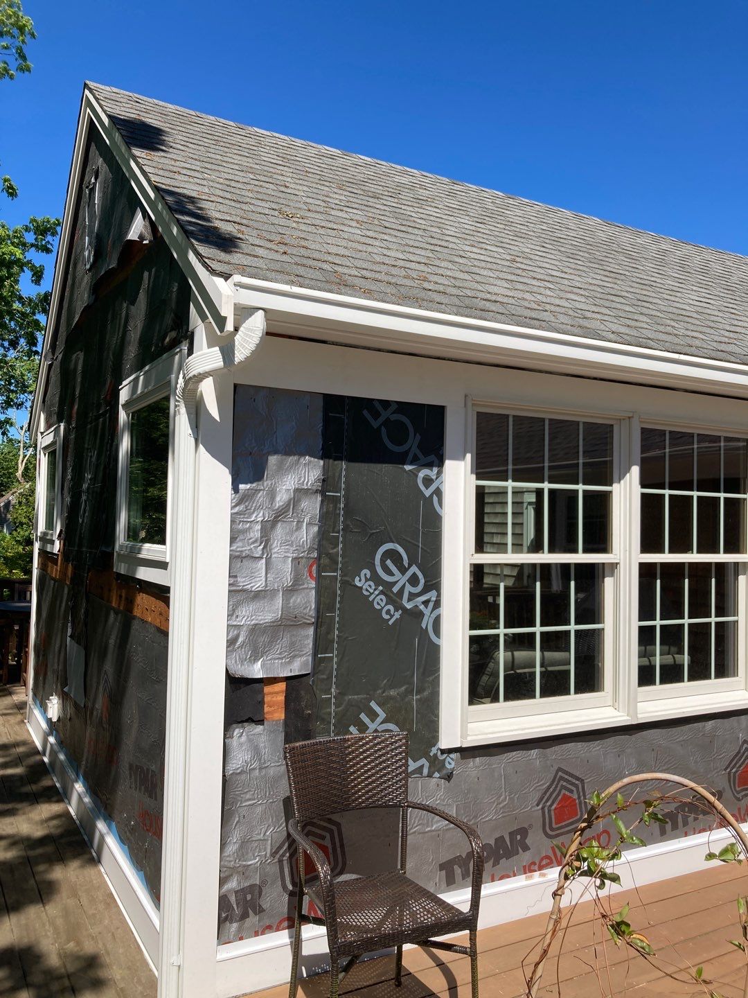 Gutter Installation using 5" Box Style Aluminum Gutter by Gutter Pro Enterprises