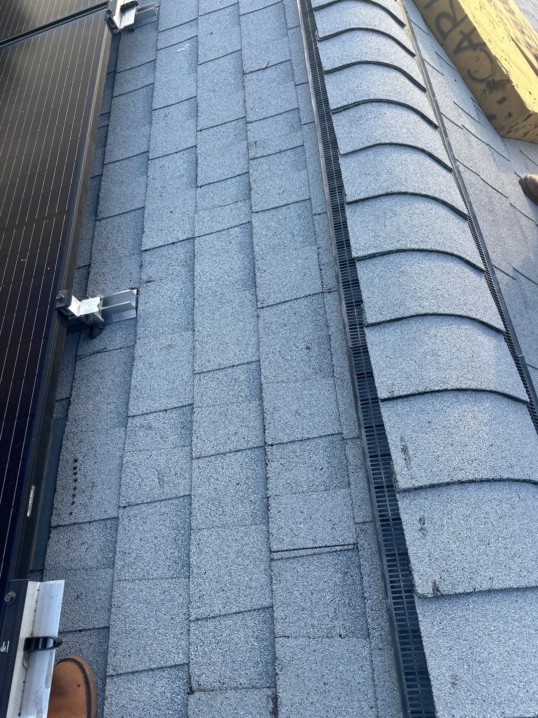 Hail Damage using Owen's Corning Duration (Lifetime) Shingles by Roof Repair Company