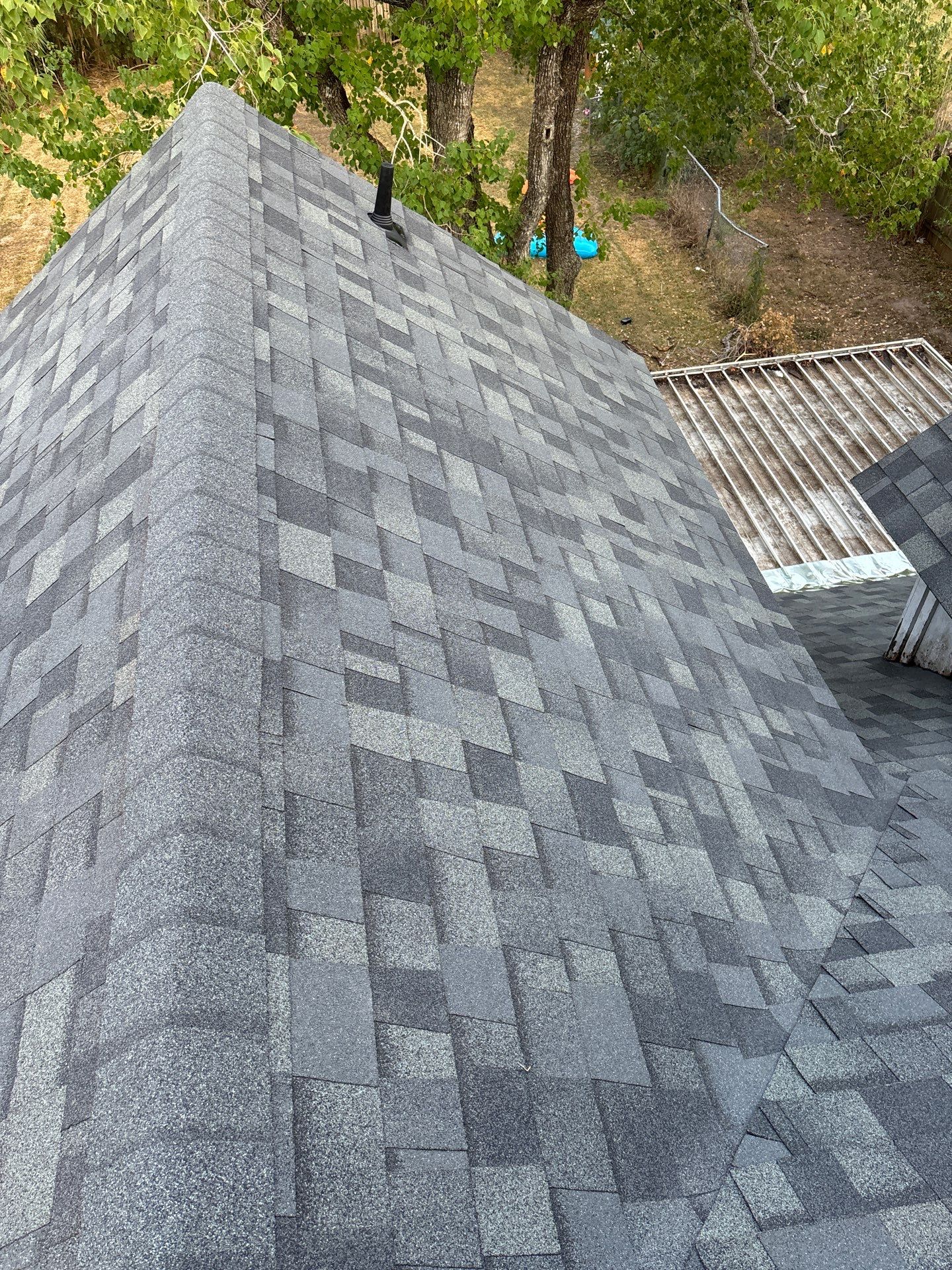 Residential Roofing Installation using Owen's Corning Duration (Lifetime) Shingles by Roof Repair Company