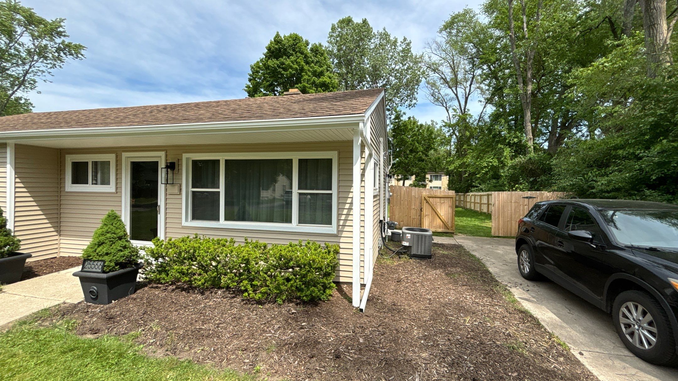 Siding Replacement using Certainteed Classic Restoration D4 by 180 Contractors